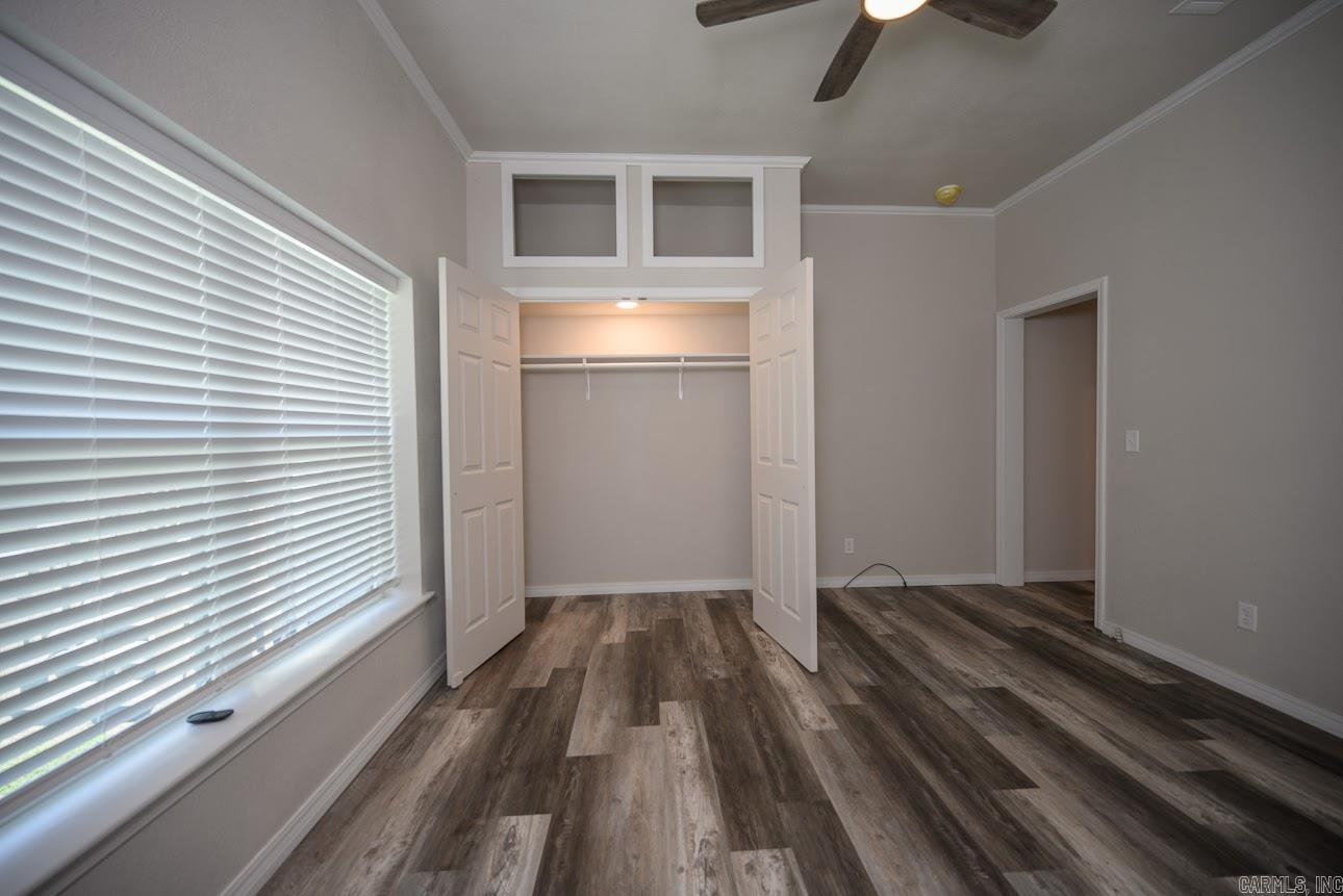 300 Reine Street Property Photo 48