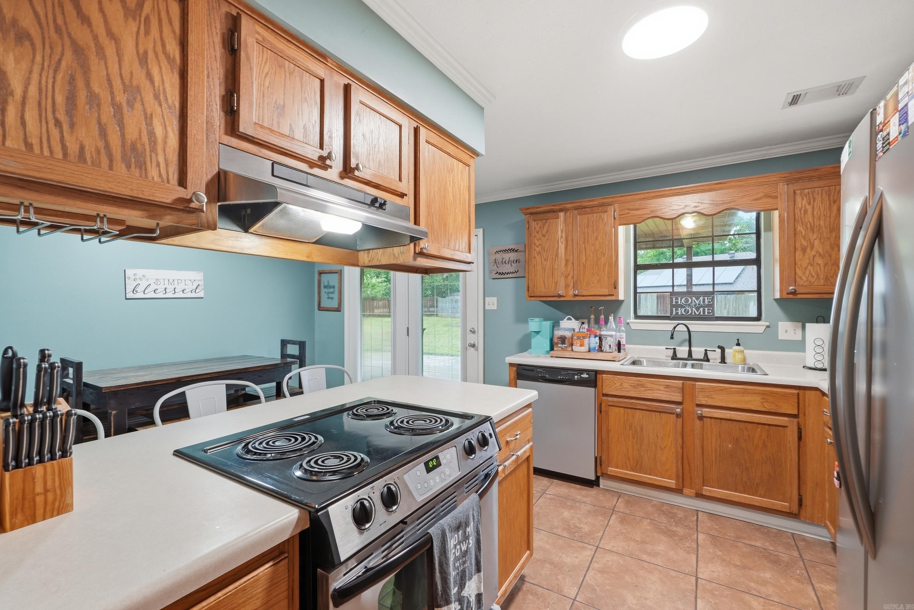 13 Jess Sims Drive Property Photo 12
