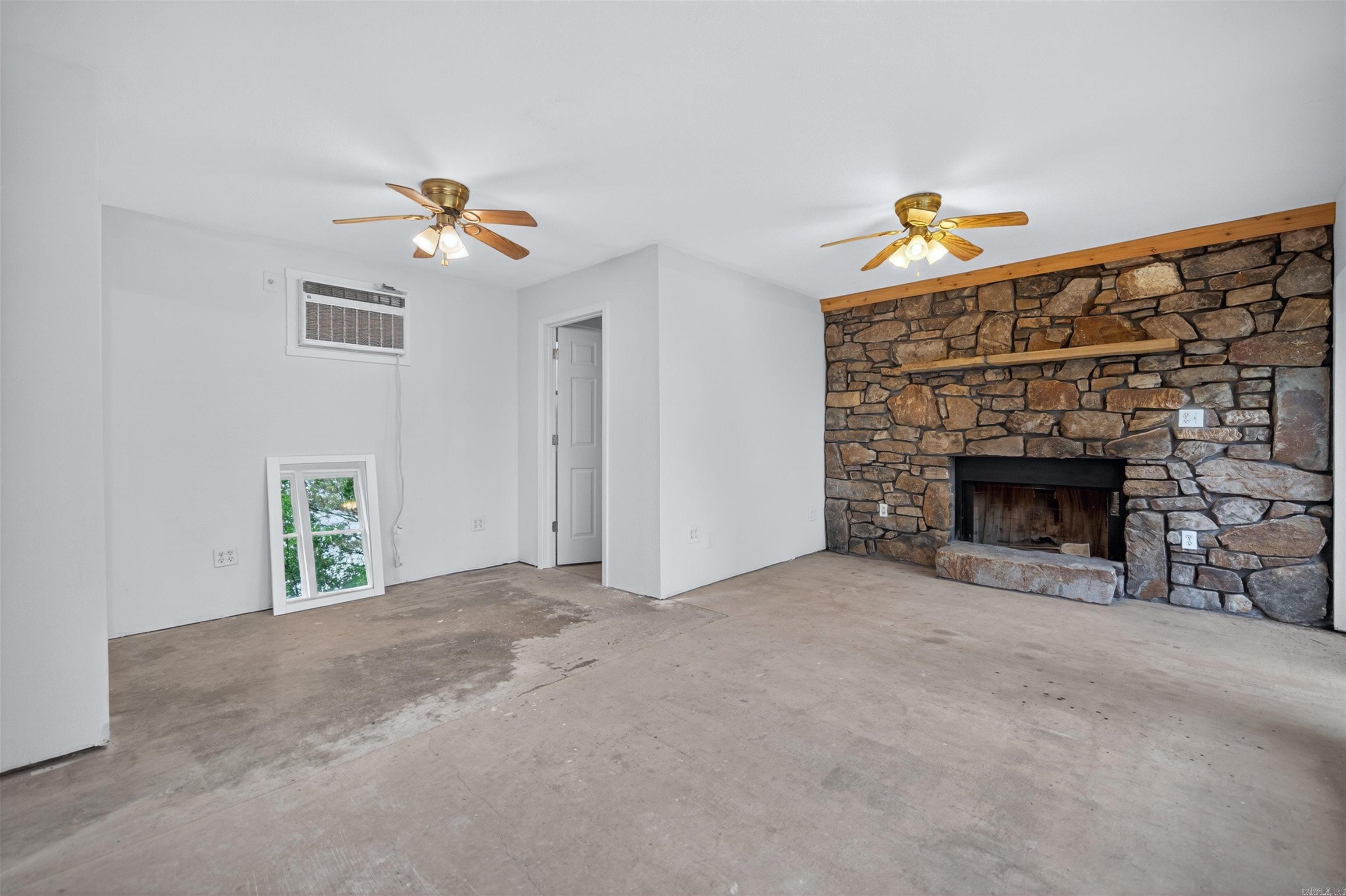 108 Catherine Crest Property Photo 36