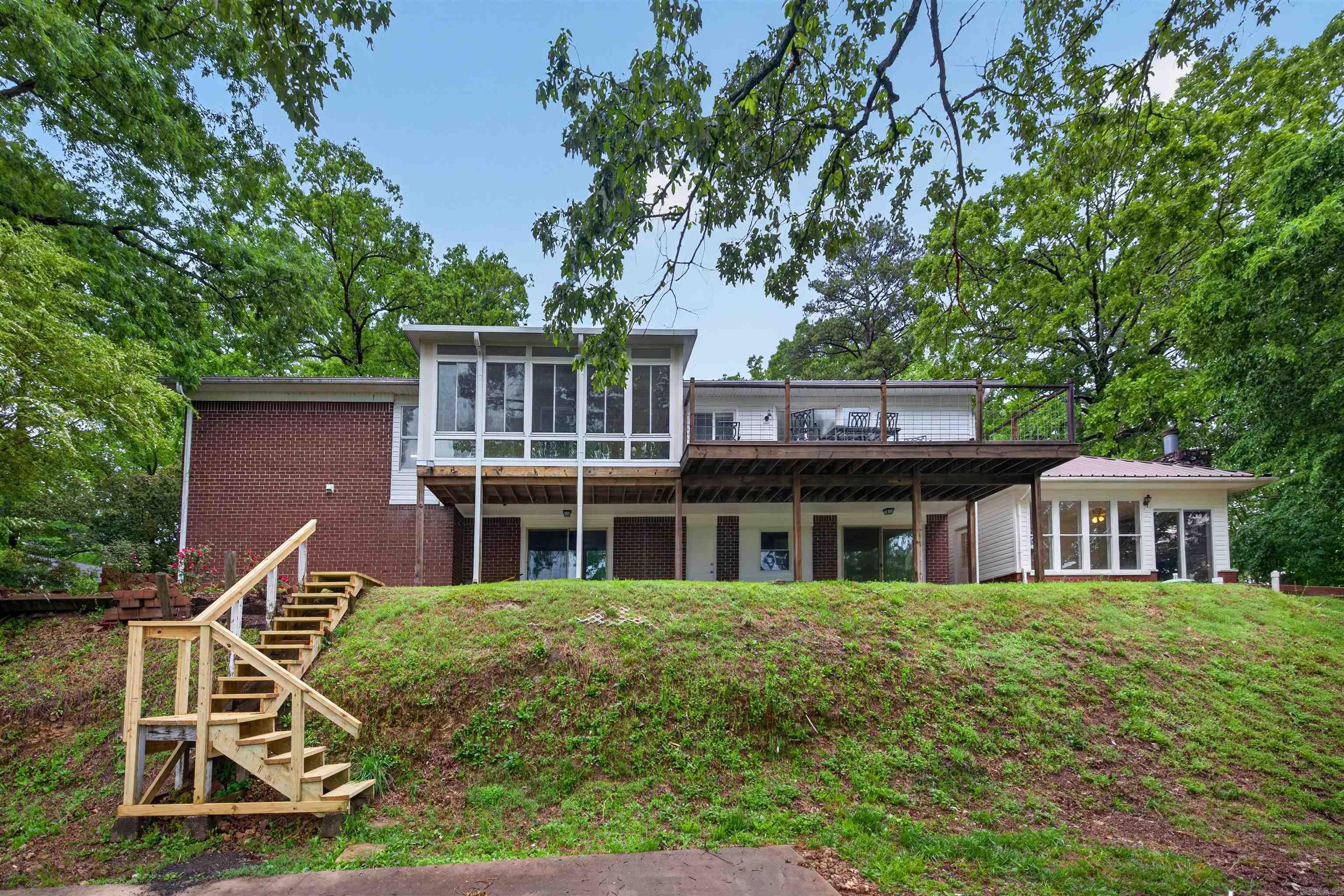 108 Catherine Crest Property Photo 45