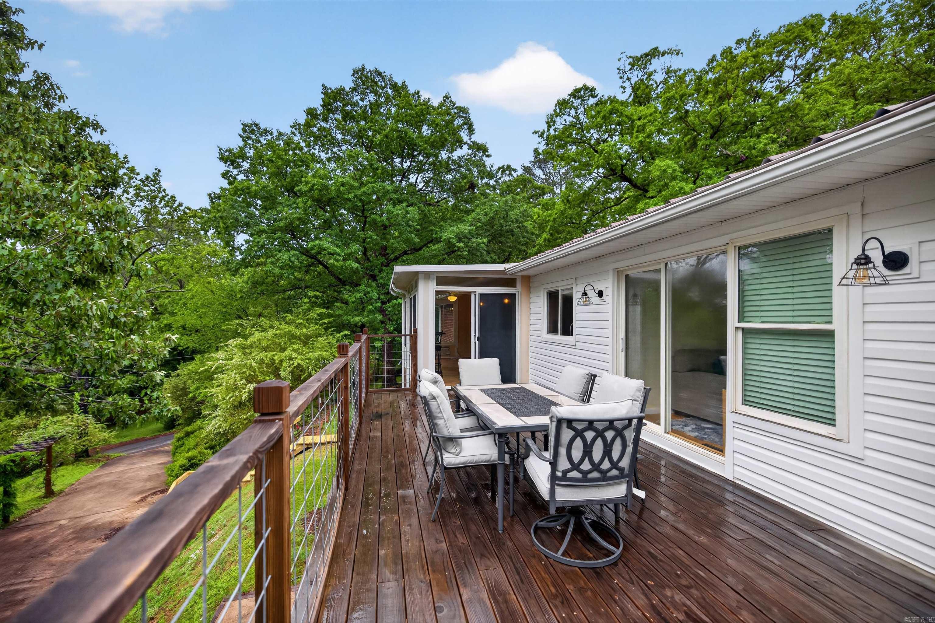 108 Catherine Crest Property Photo 46