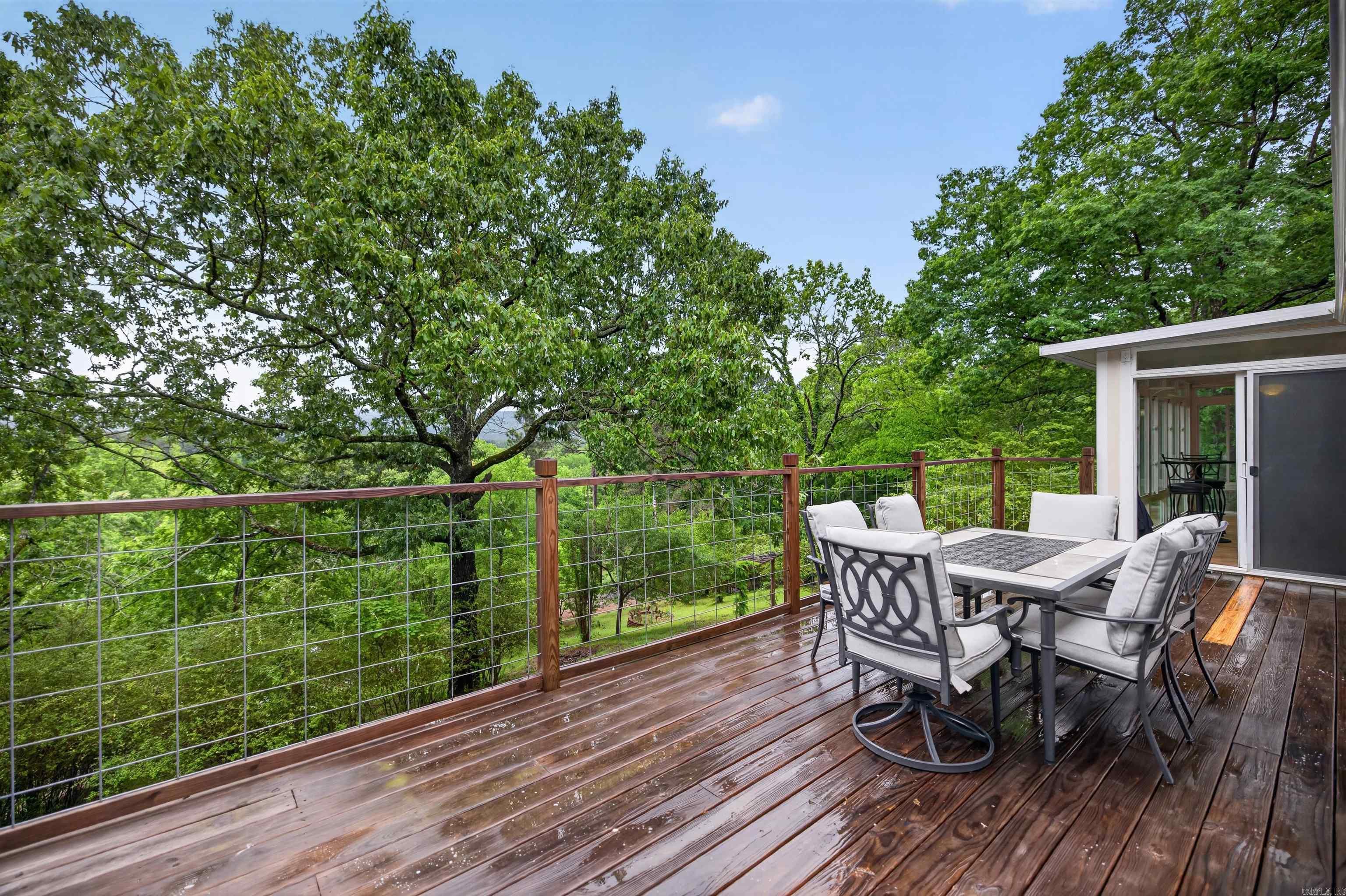108 Catherine Crest Property Photo 48