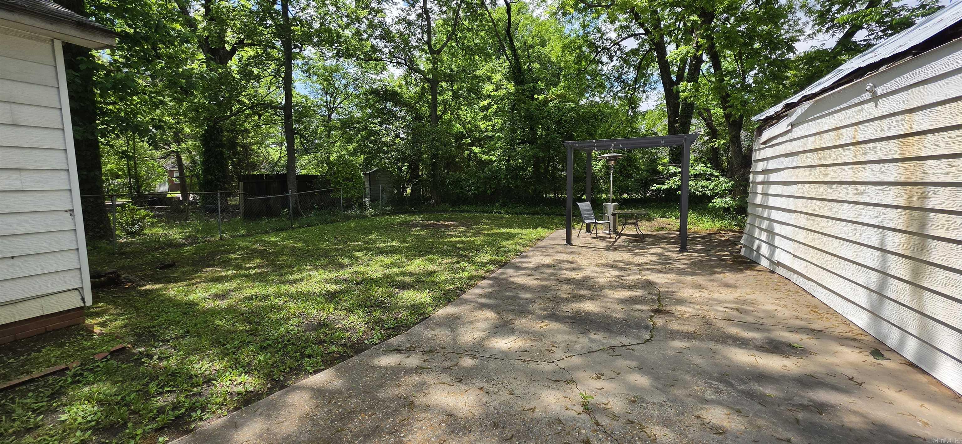 1818 S Olive Street Property Photo 4