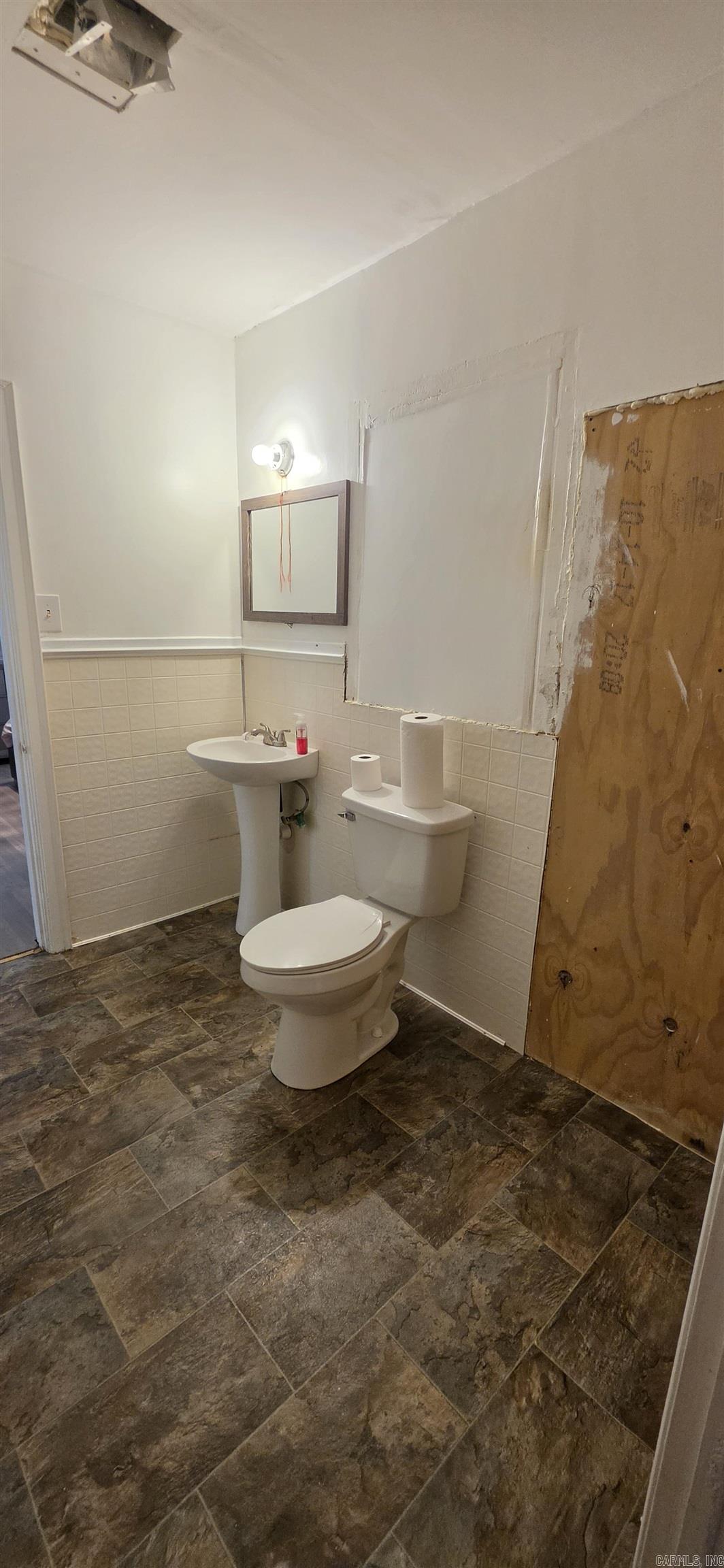 1818 S Olive Street Property Photo 10