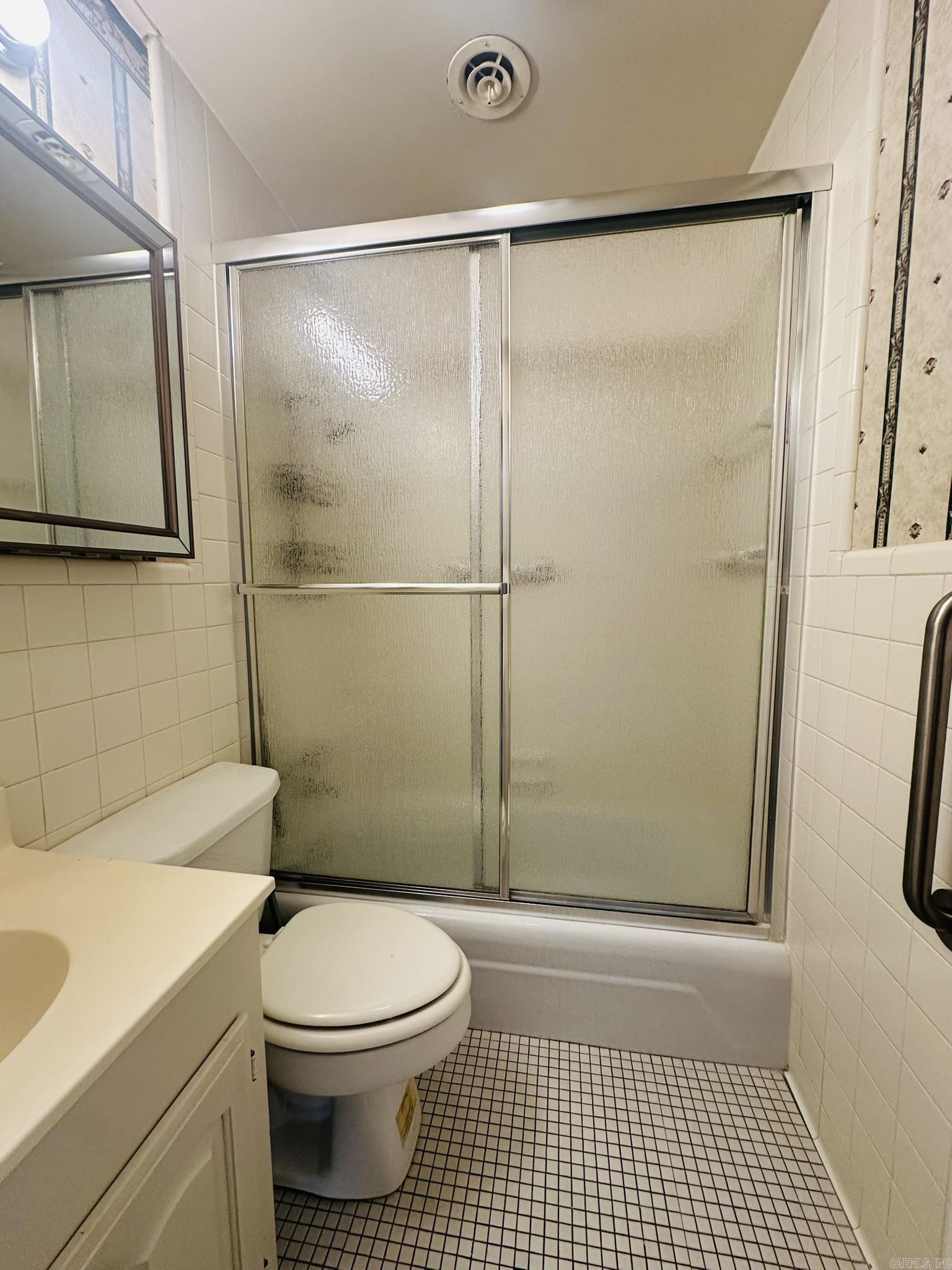 607 S Cherry St Property Photo 35
