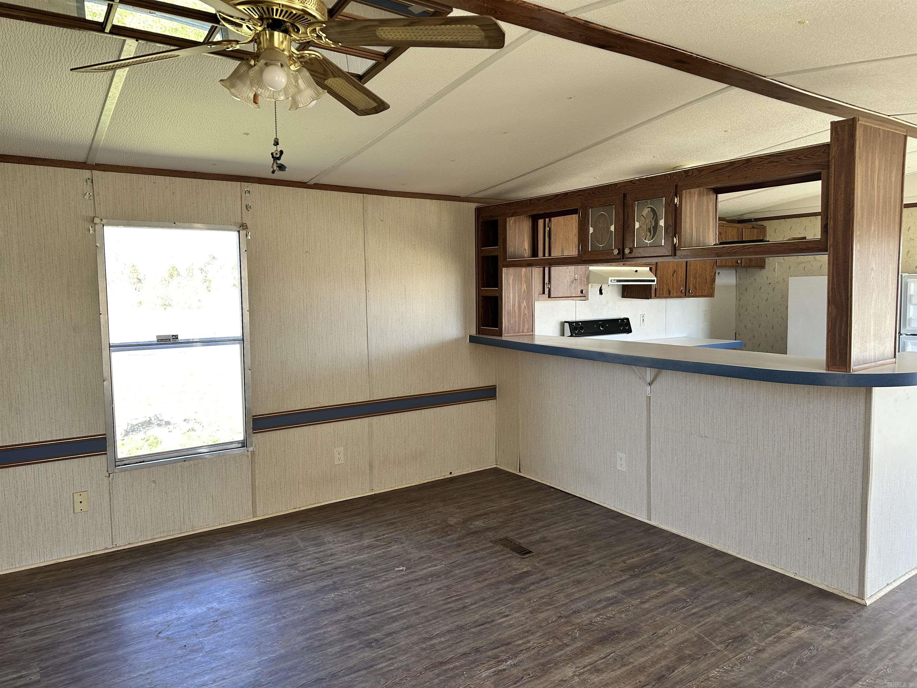 218 Crooker Ranch Drive Property Photo 23