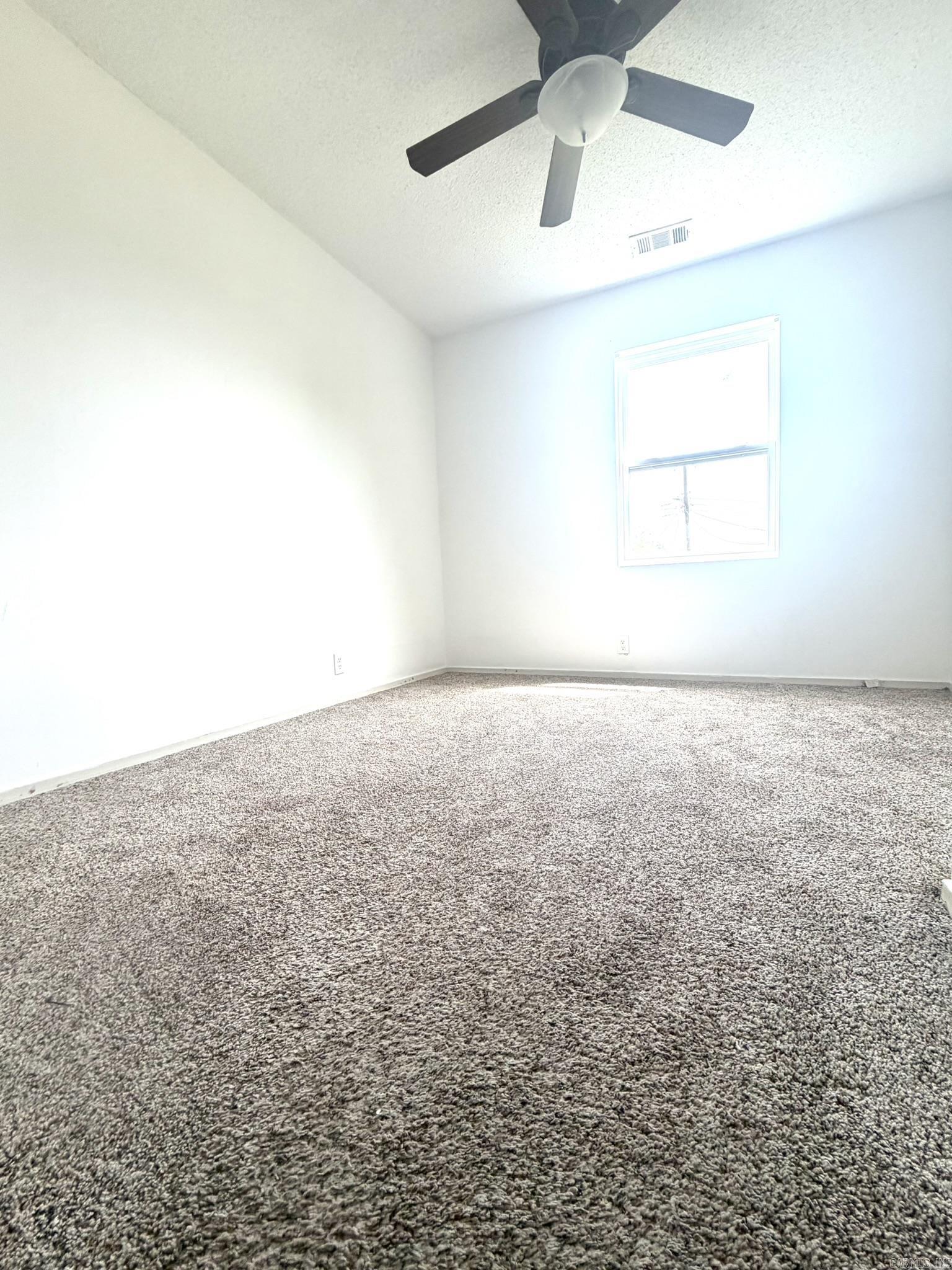 2708 Noble Drive Property Photo 16