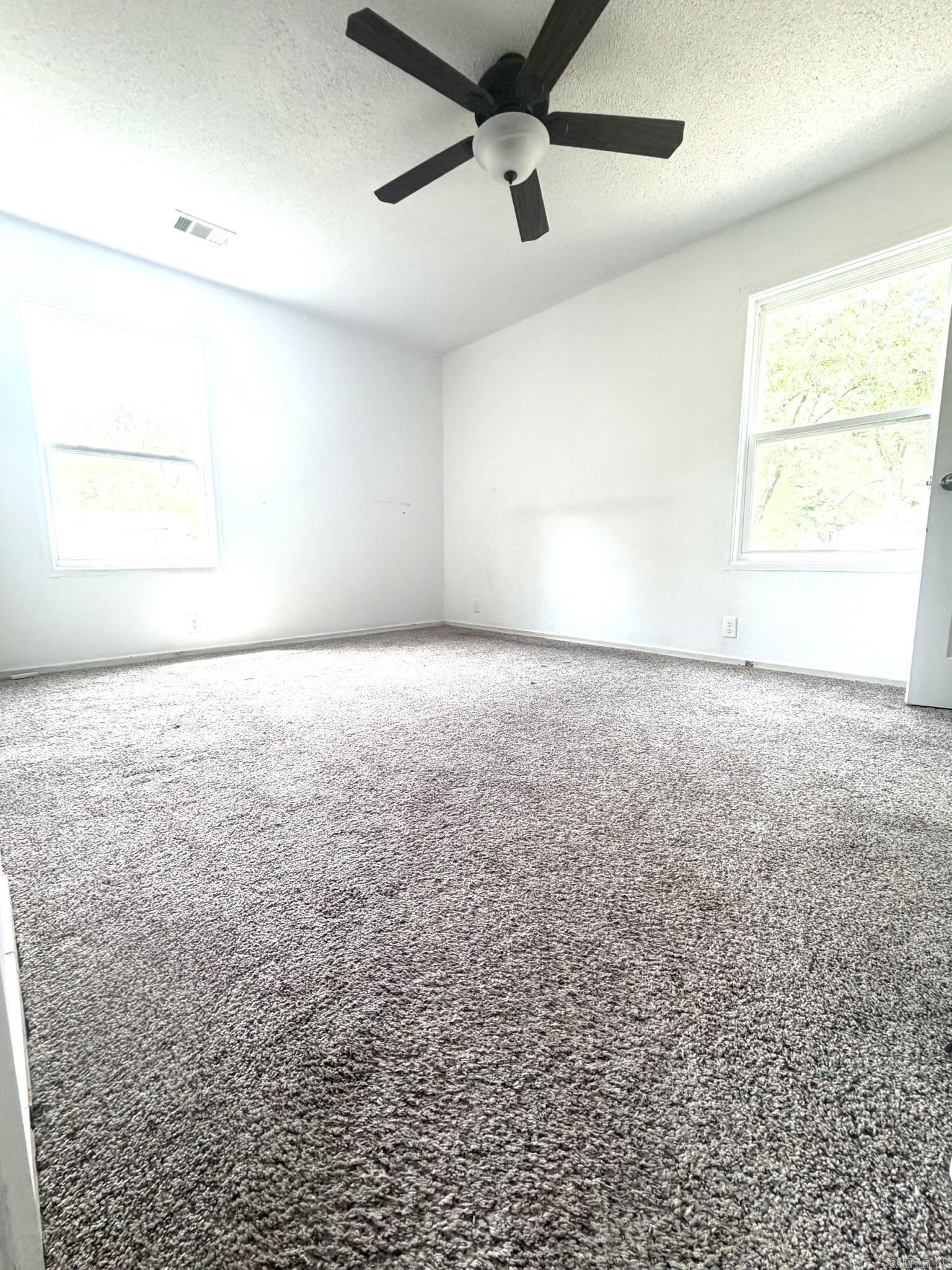 2708 Noble Drive Property Photo 18