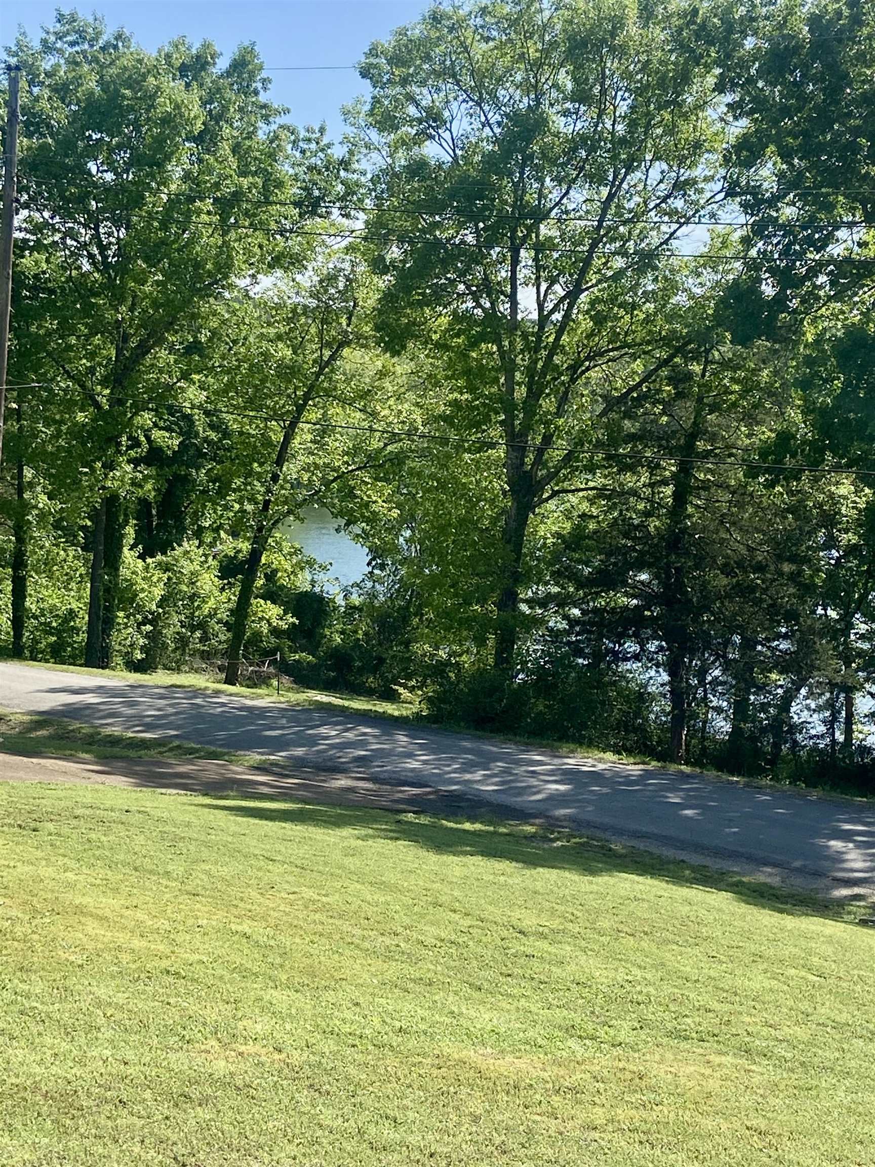 35 E Lakeshore Property Photo 14