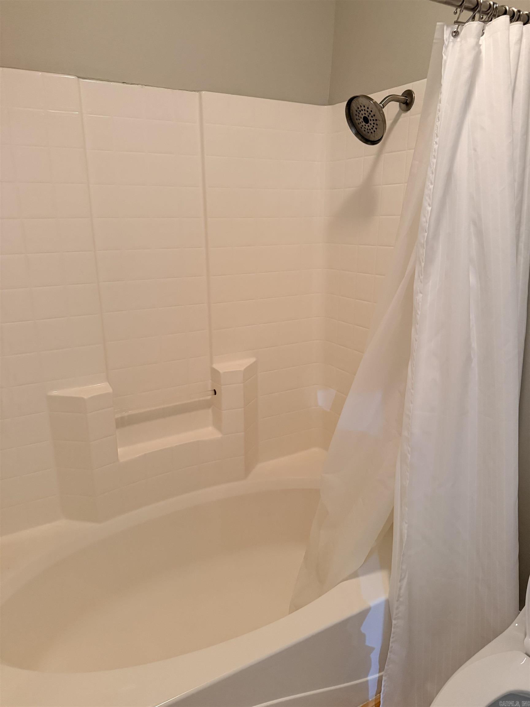 724 North Street 62 Property Photo 6