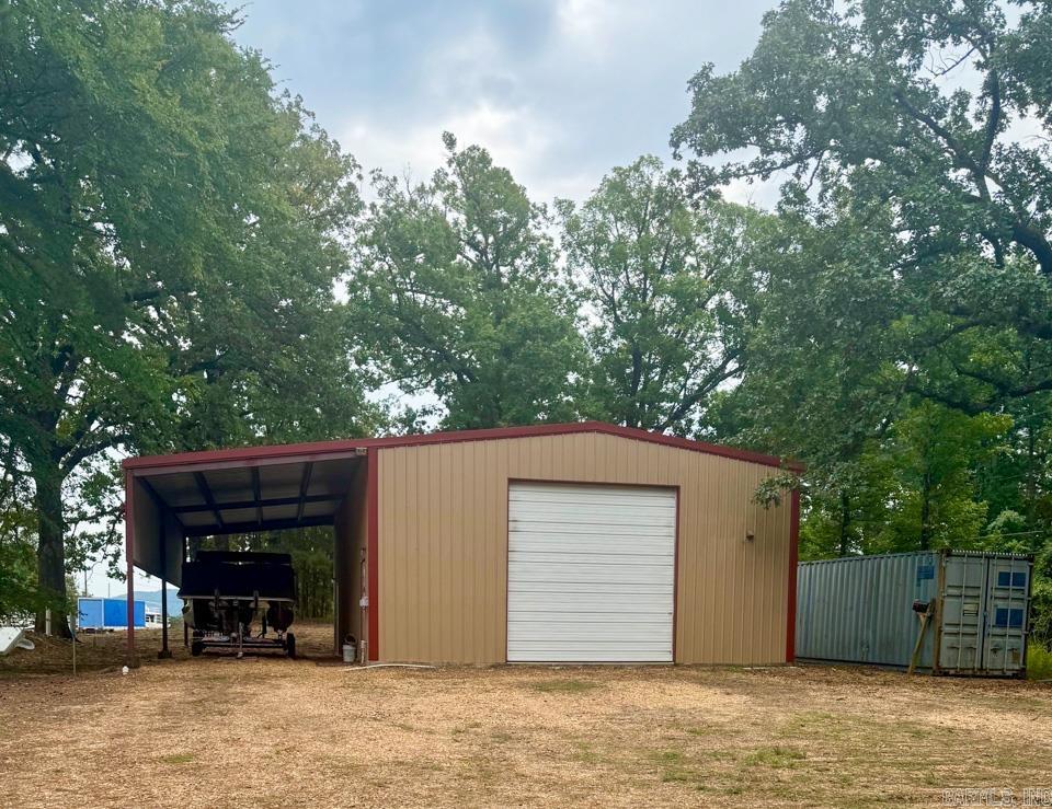 25 Twin Creek Road Property Photo 1