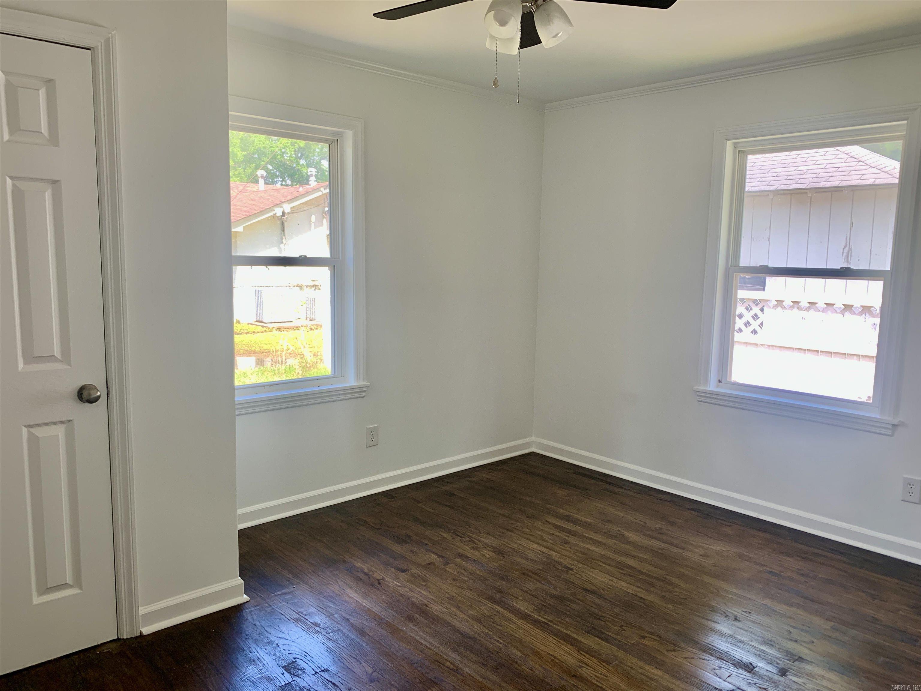 3419 S Olive Street Property Photo 13