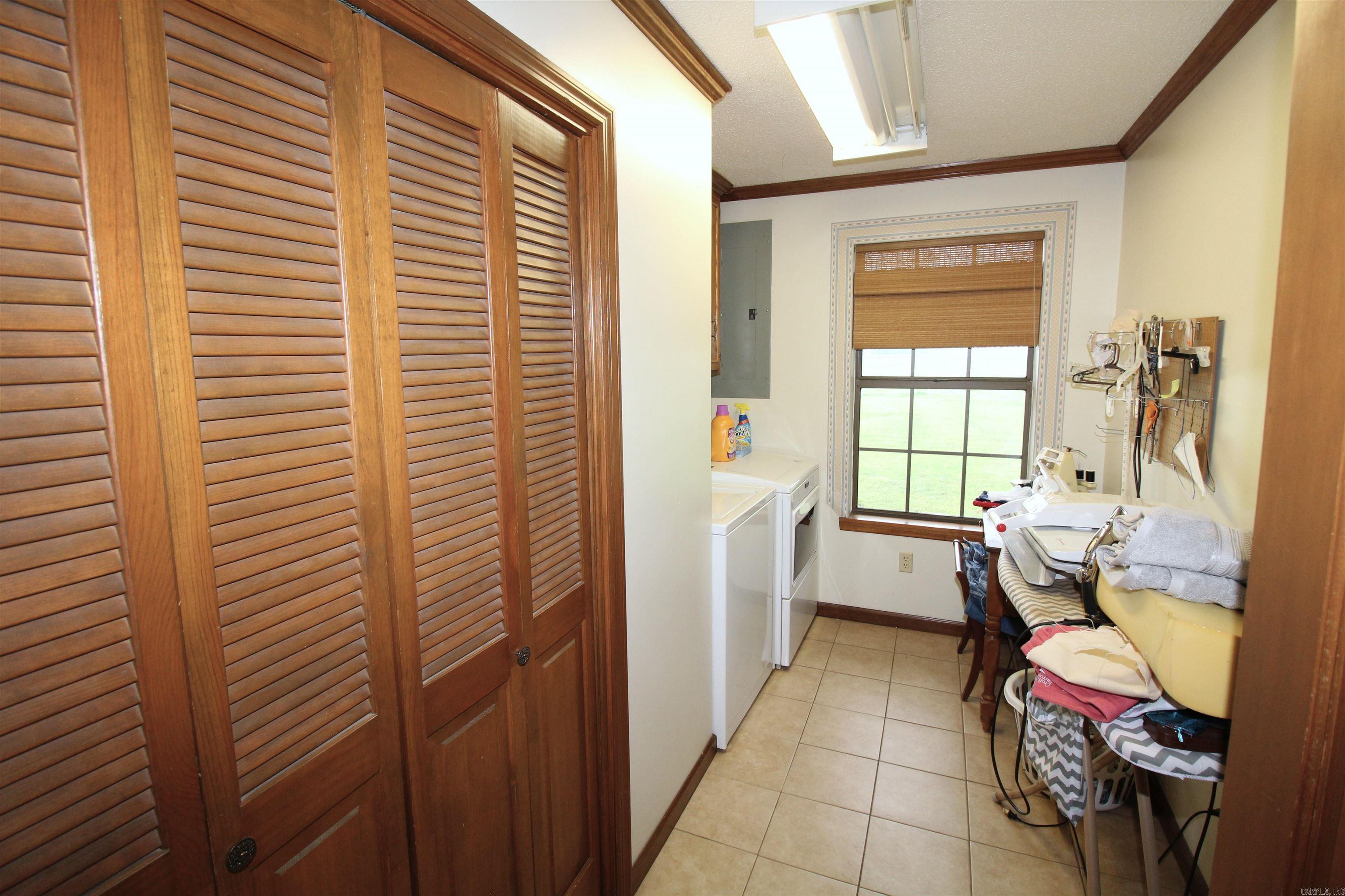 25 Sites Drive Property Photo 27