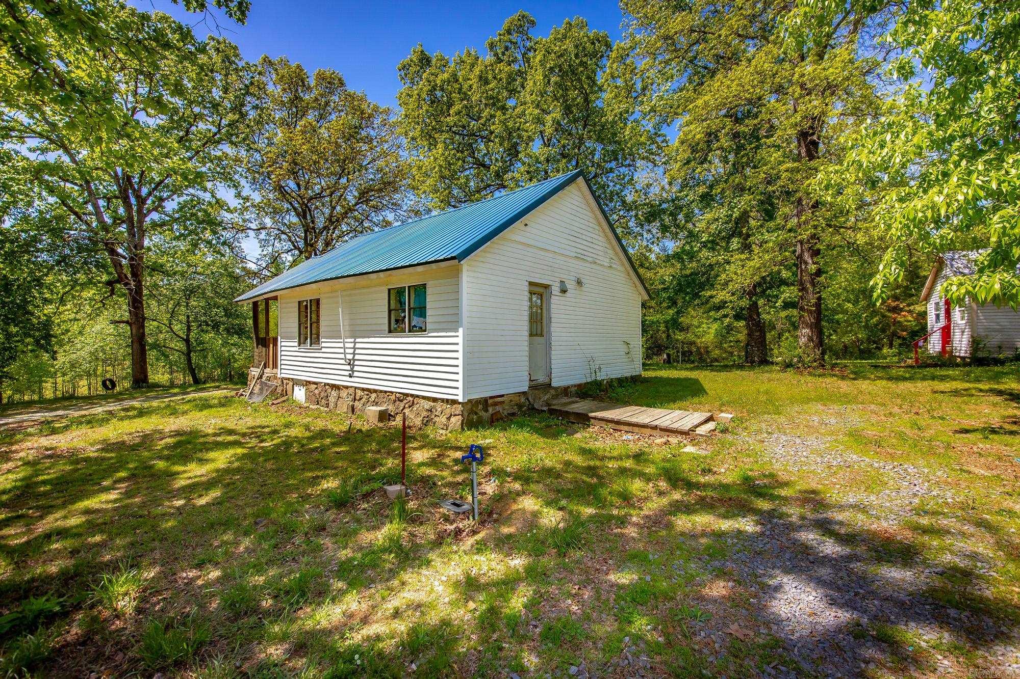 603 Razorback Dr Property Photo 6