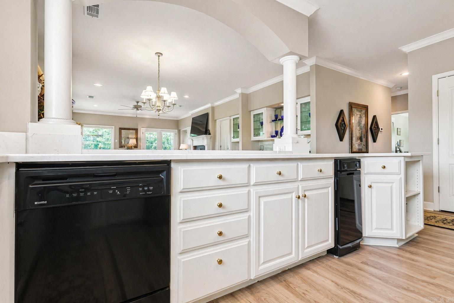 518 Amity Road H-3 Property Photo 6
