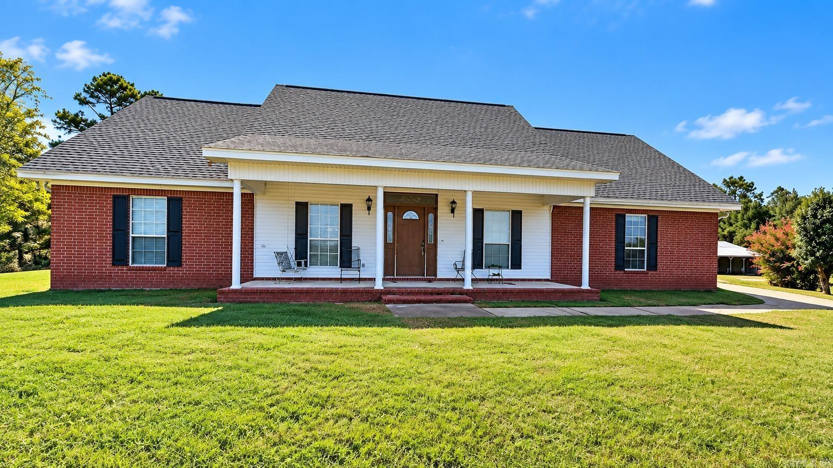2920 Goodfellow Property Photo 1