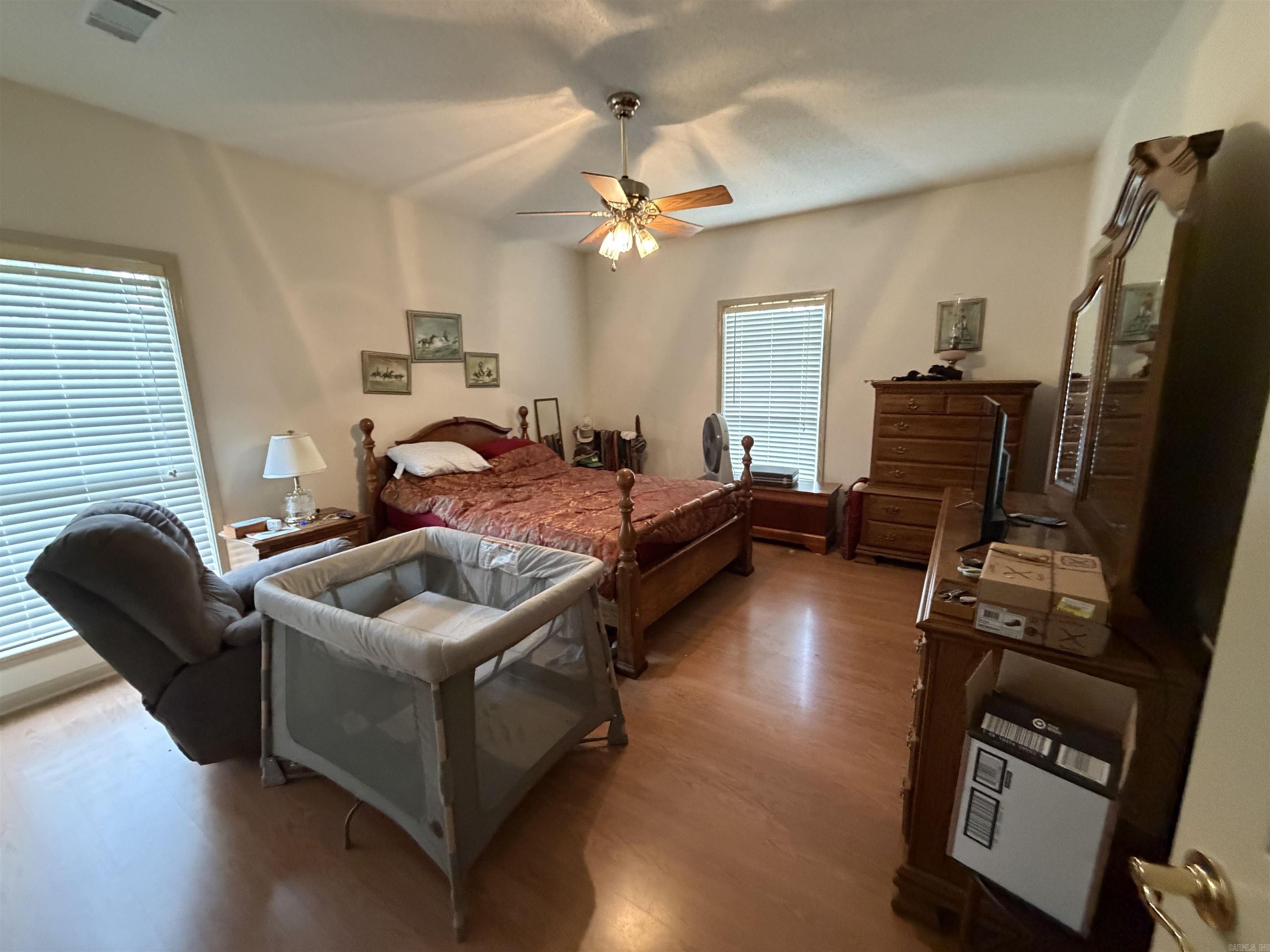 2920 Goodfellow Property Photo 19