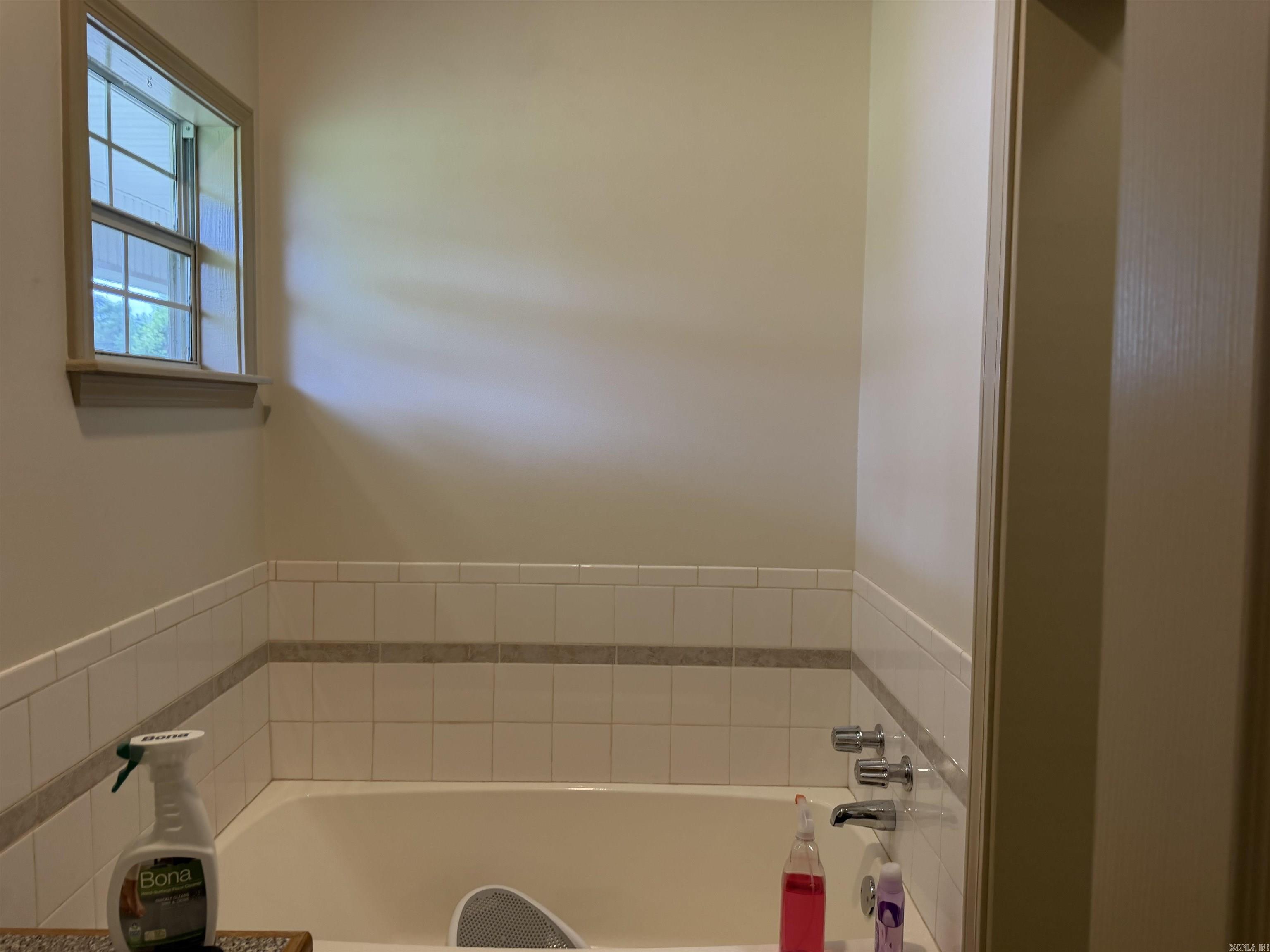 2920 Goodfellow Property Photo 24