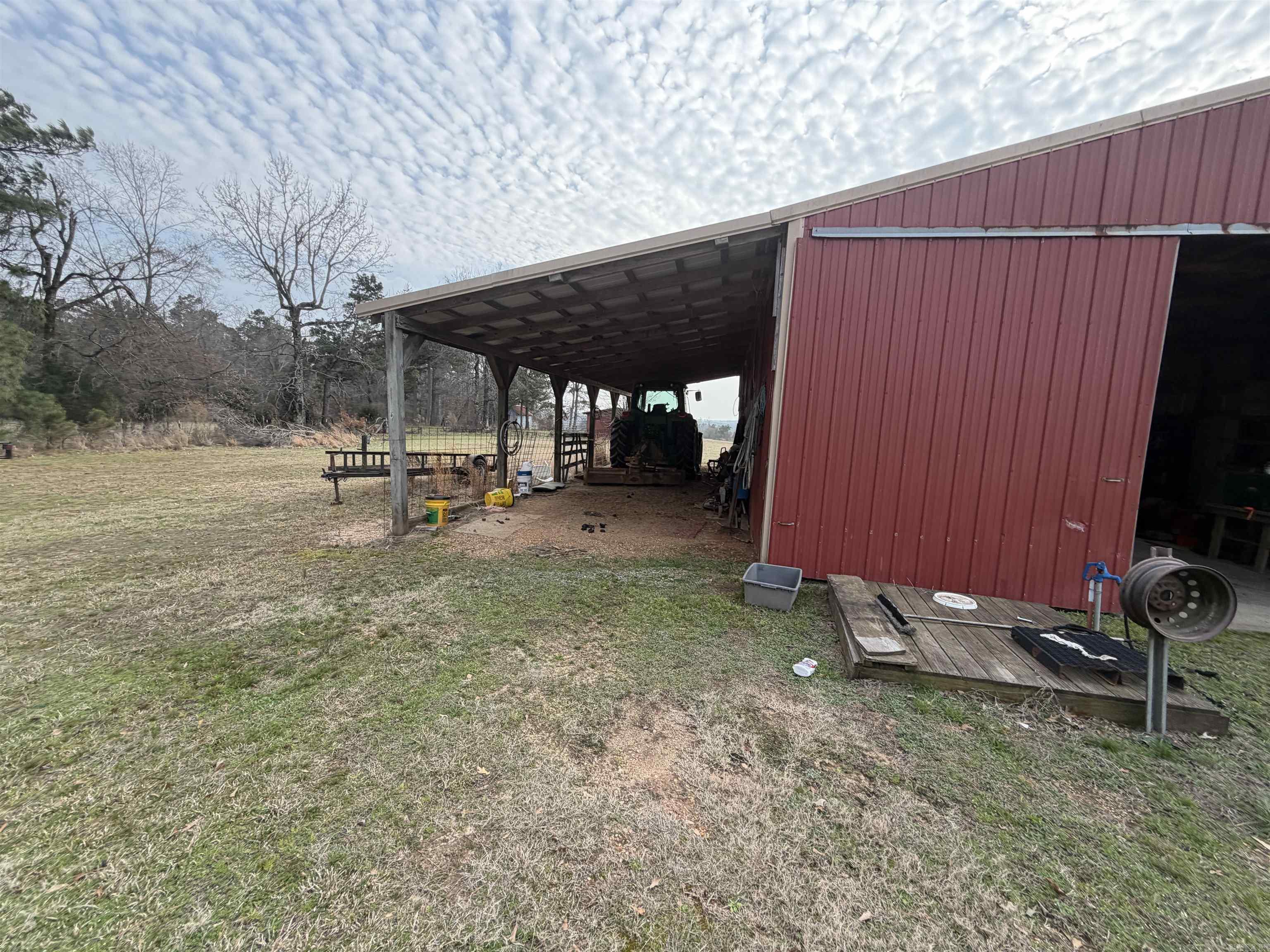 2920 Goodfellow Property Photo 33