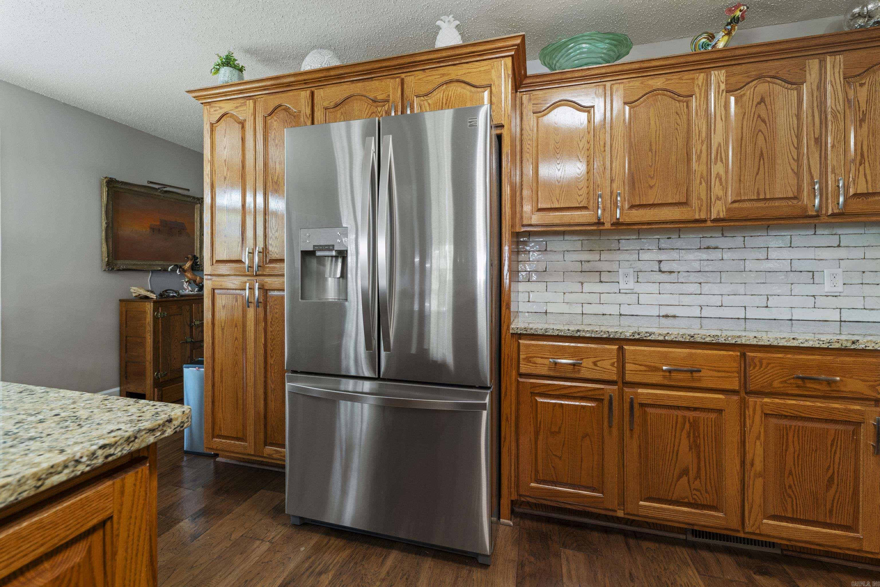 1408 Lee Place Property Photo 11