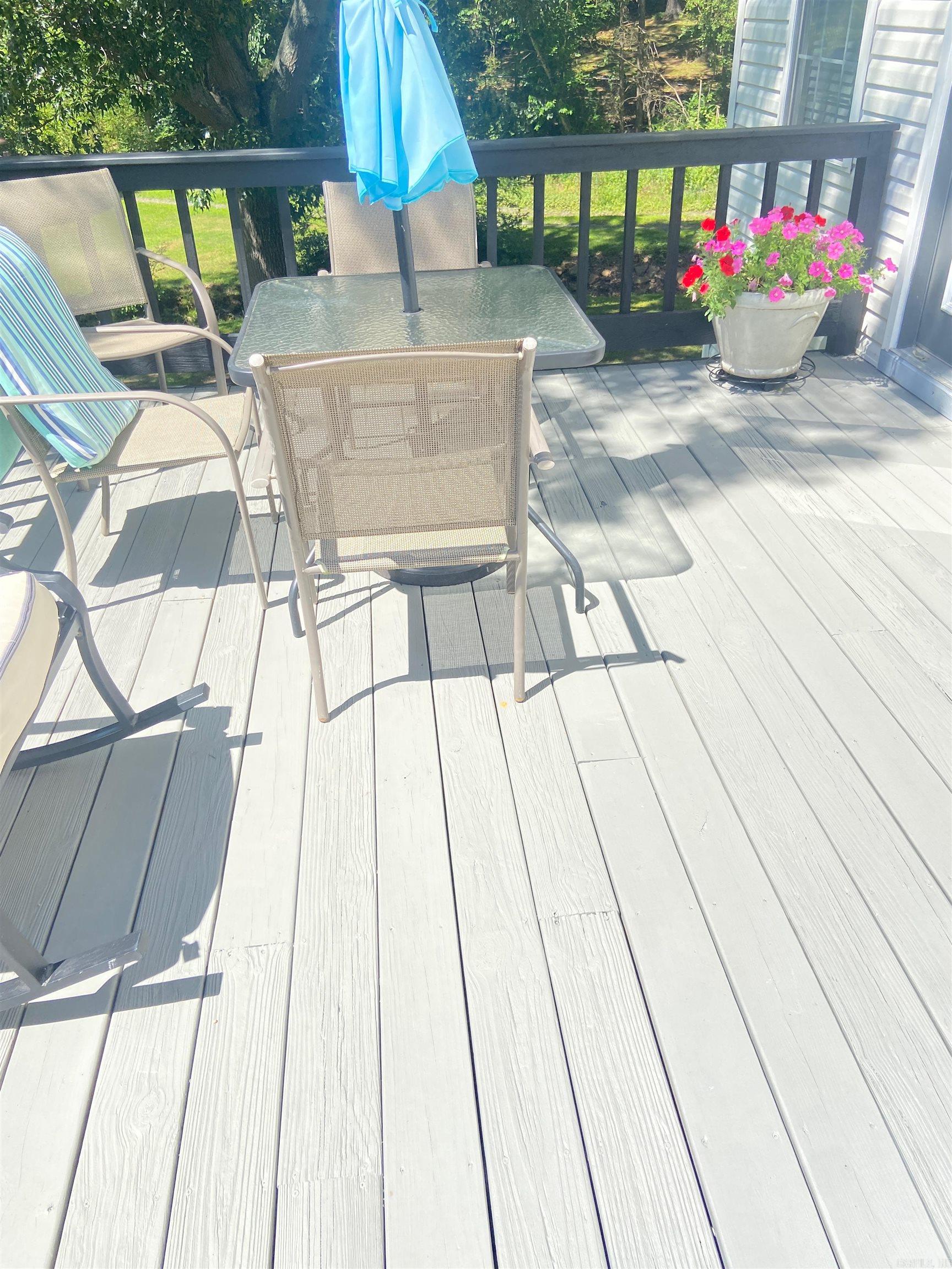 1408 Lee Place Property Photo 38