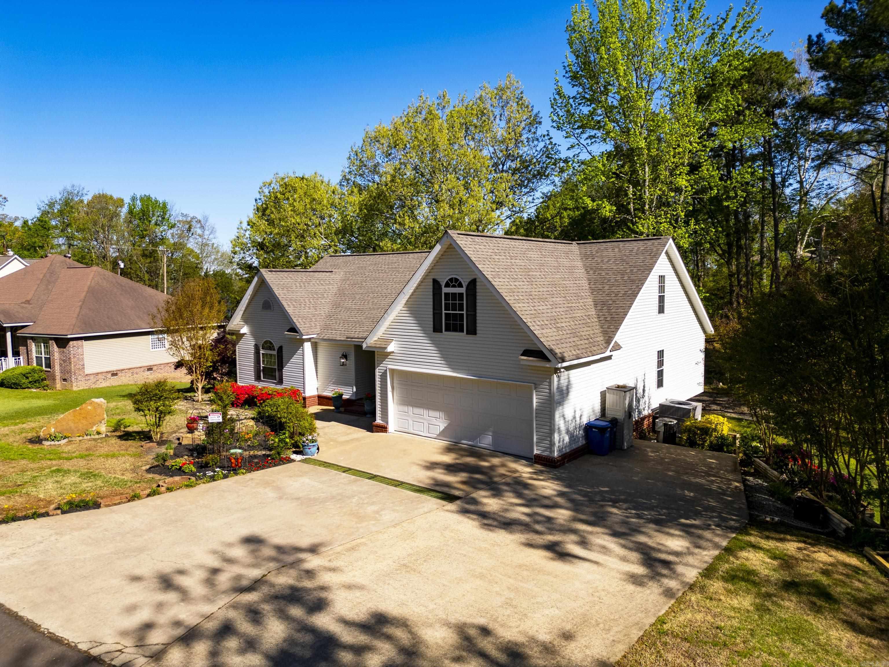 1408 Lee Place Property Photo 43