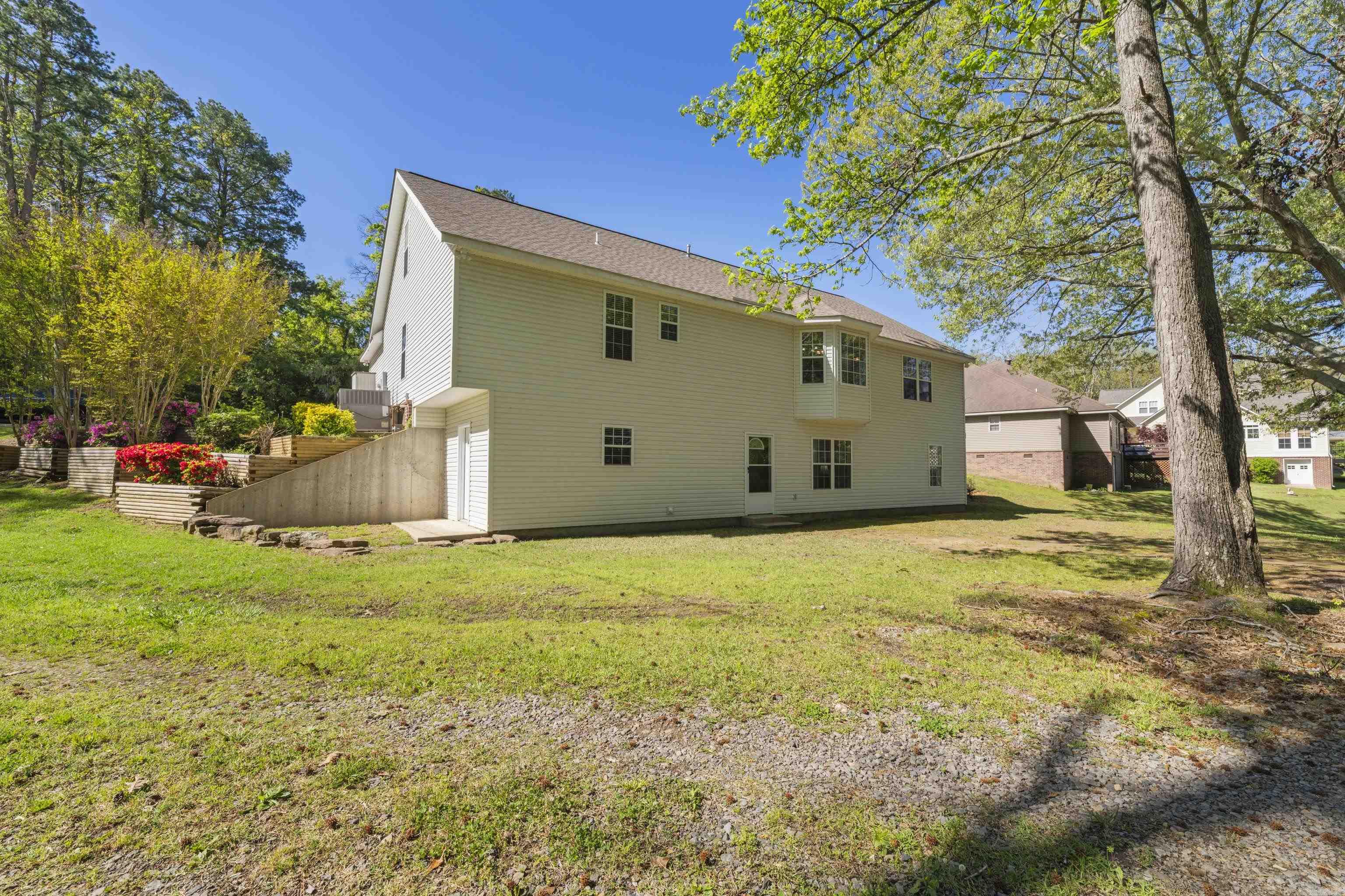 1408 Lee Place Property Photo 45