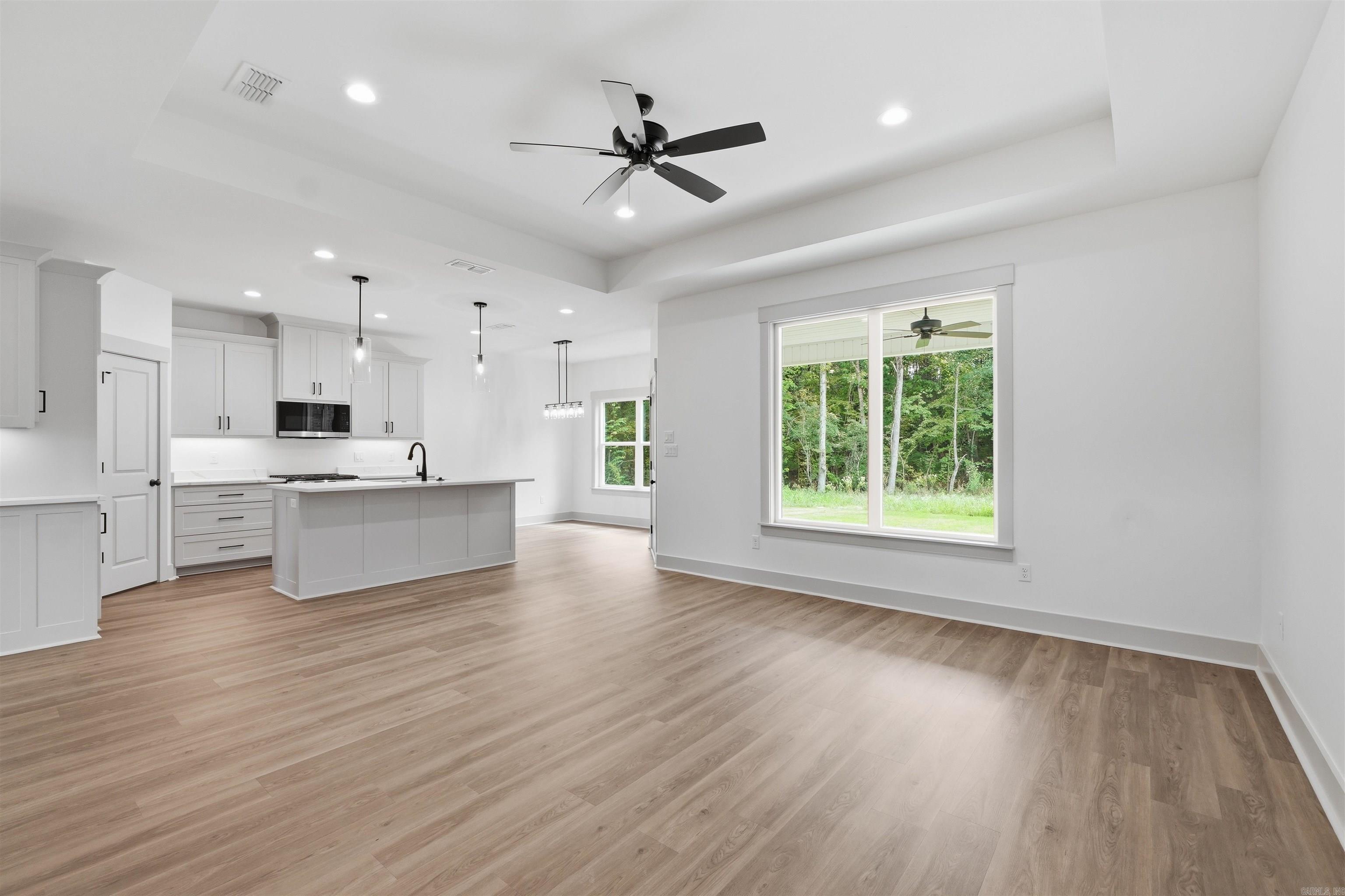 153 Southridge Boulevard Property Photo 2