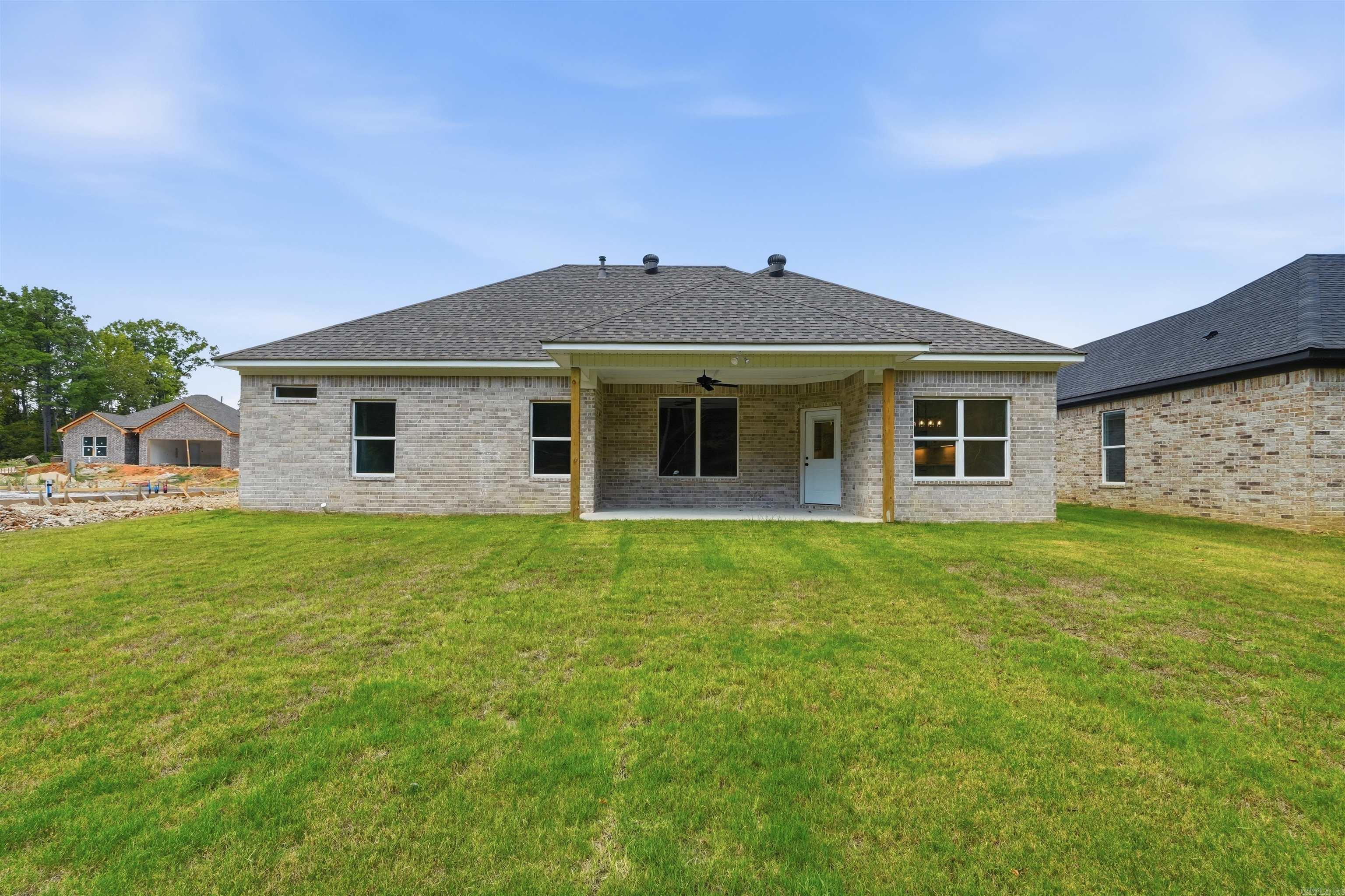 153 Southridge Boulevard Property Photo 28
