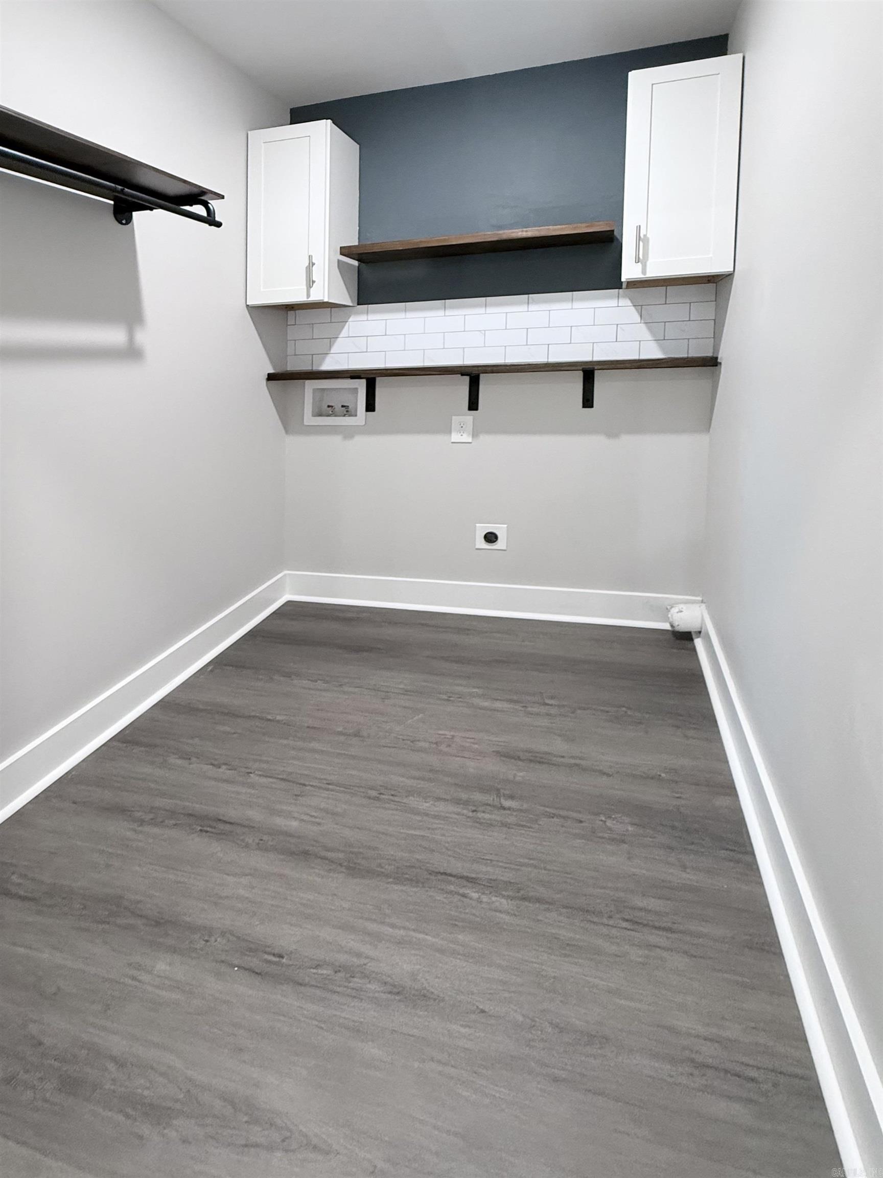 5 Estes Way Property Photo 11