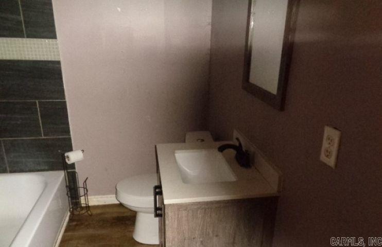 2101 Muldrow Drive Property Photo 7