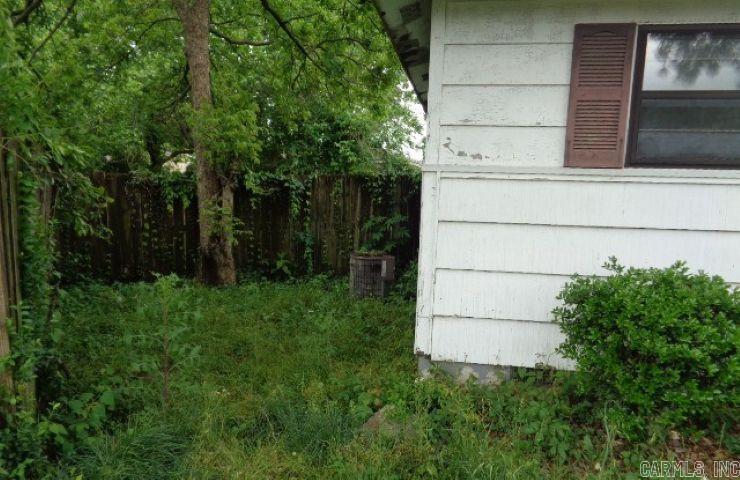 2101 Muldrow Drive Property Photo 13