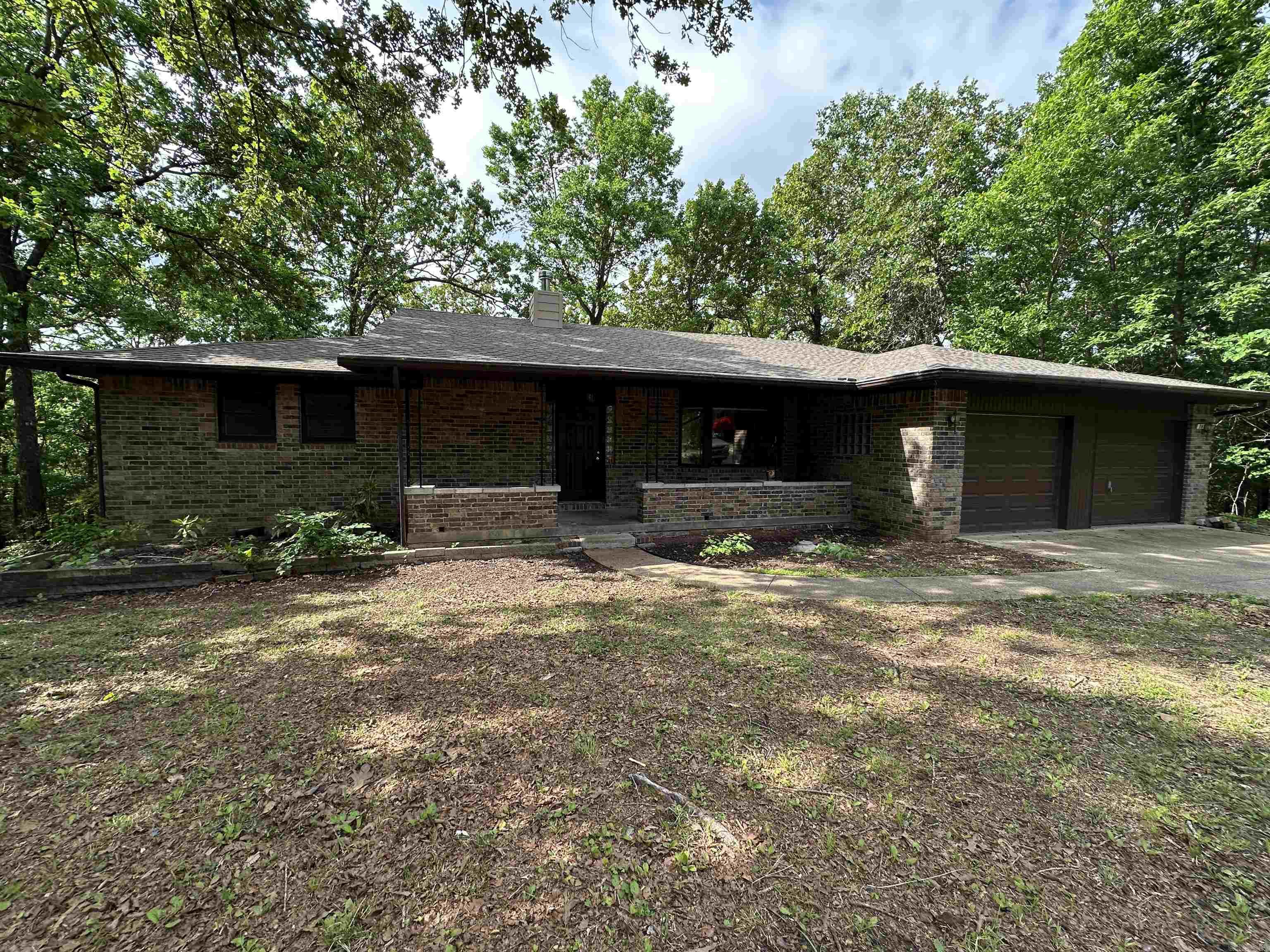 76 Bayview Drive Property Photo 1