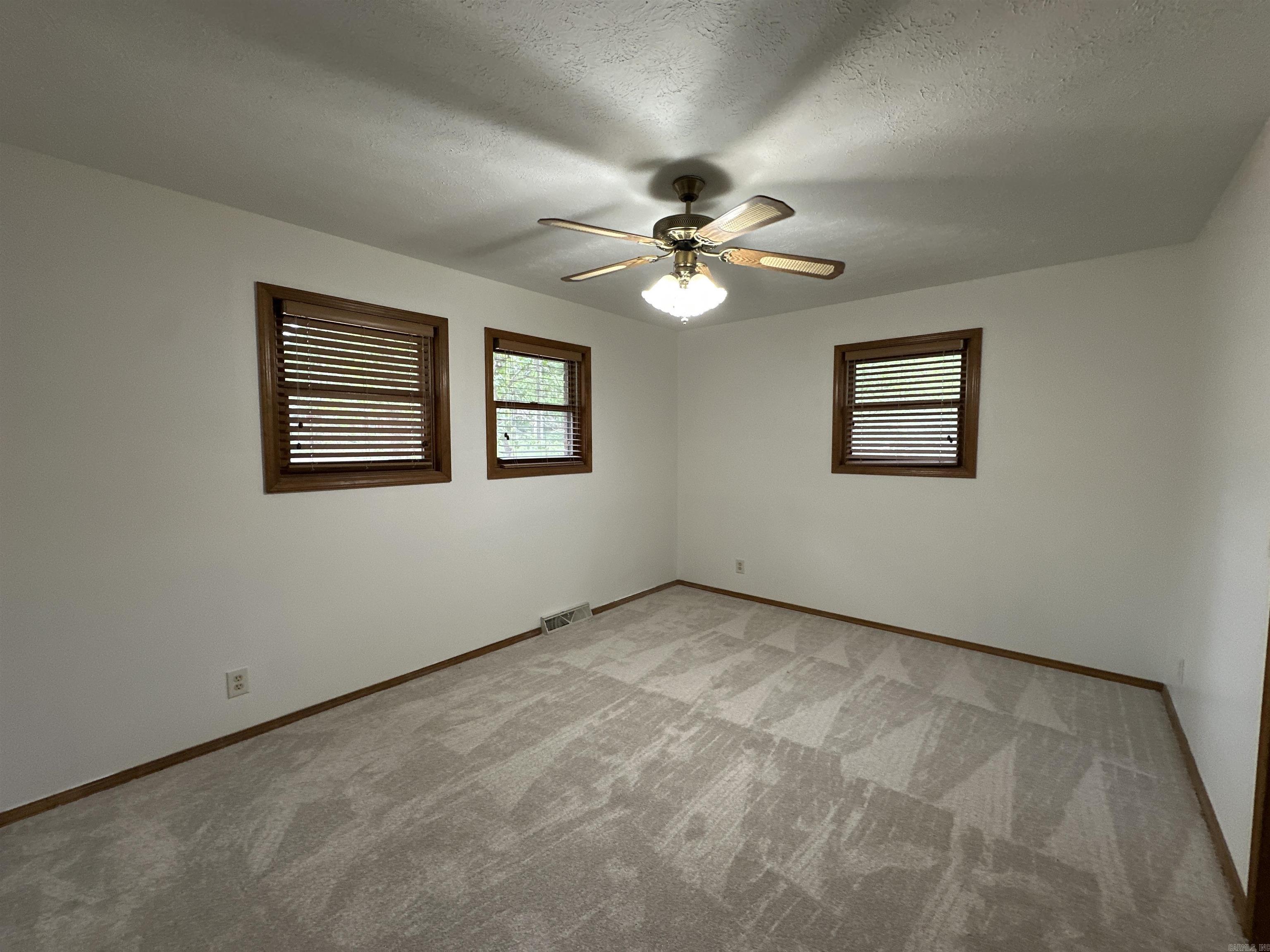 76 Bayview Drive Property Photo 15