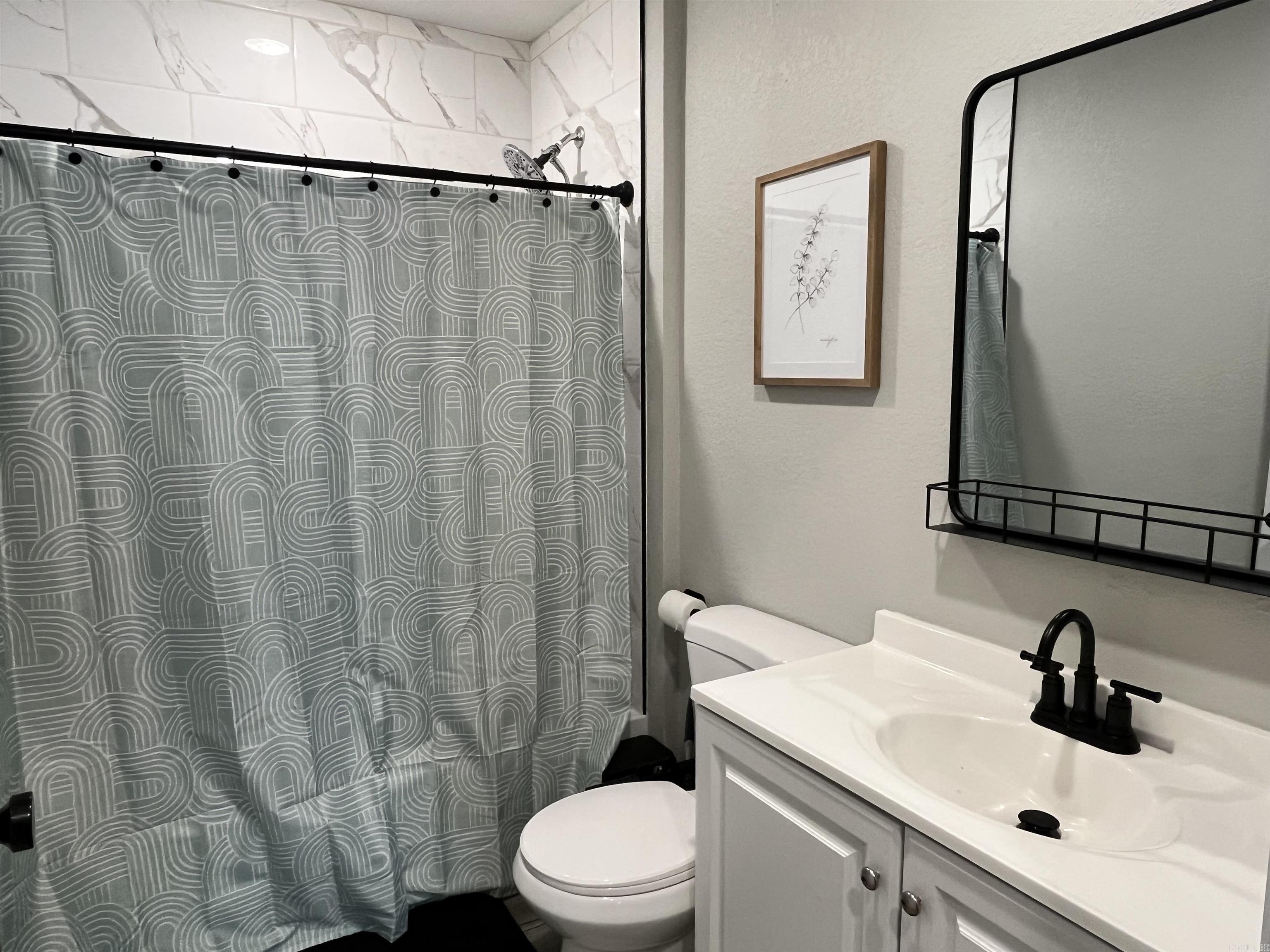 1733 Caddo Street Property Photo 10