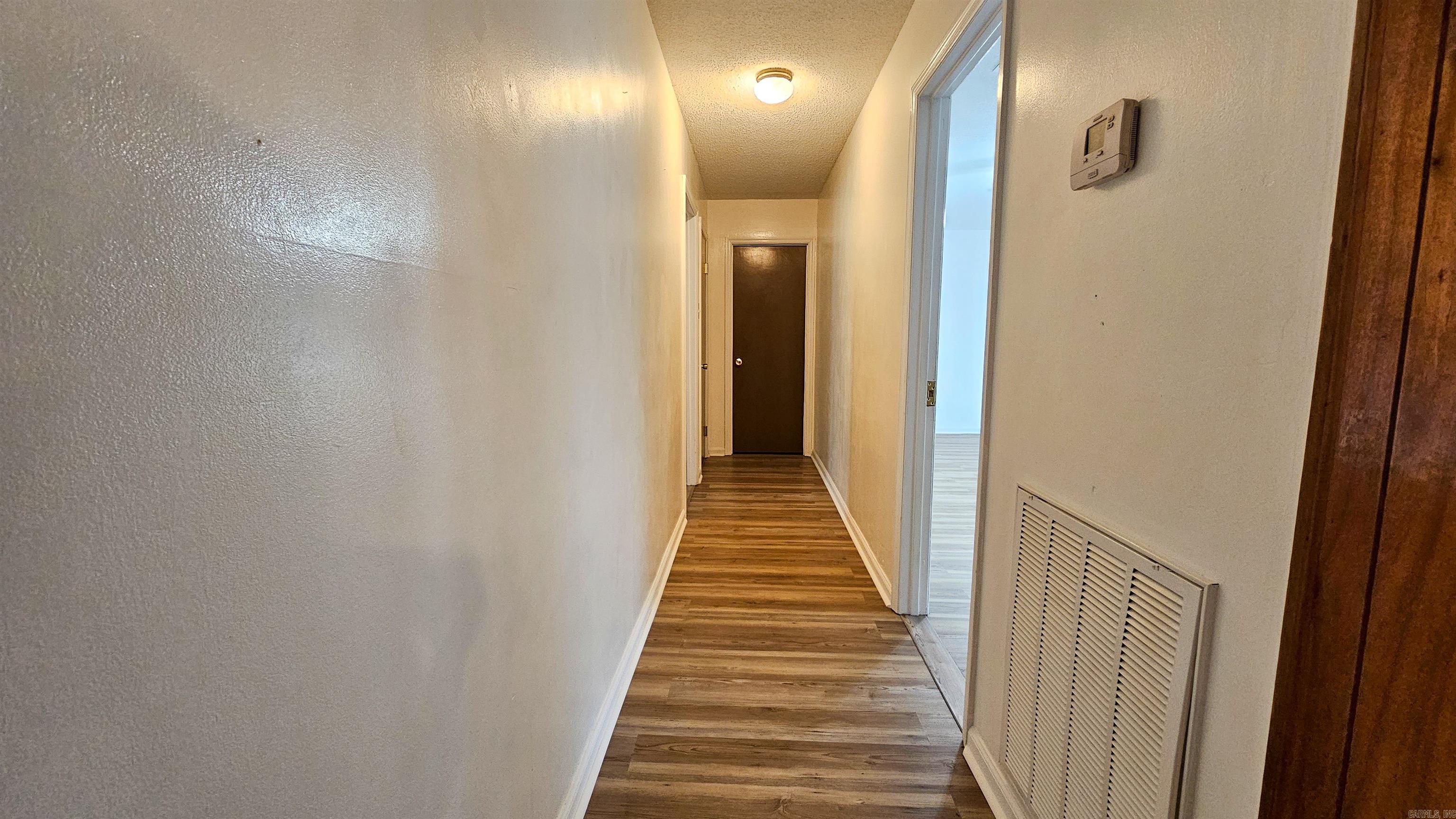 9727 Lanehart Road Property Photo 10