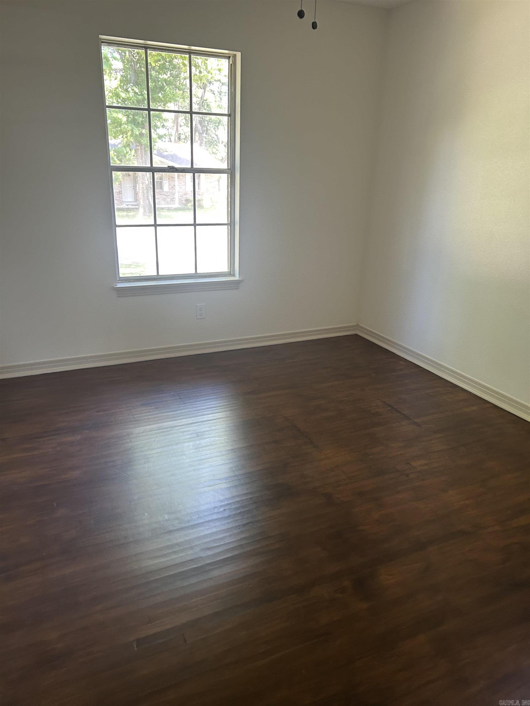1620 Glenda Street Property Photo 8