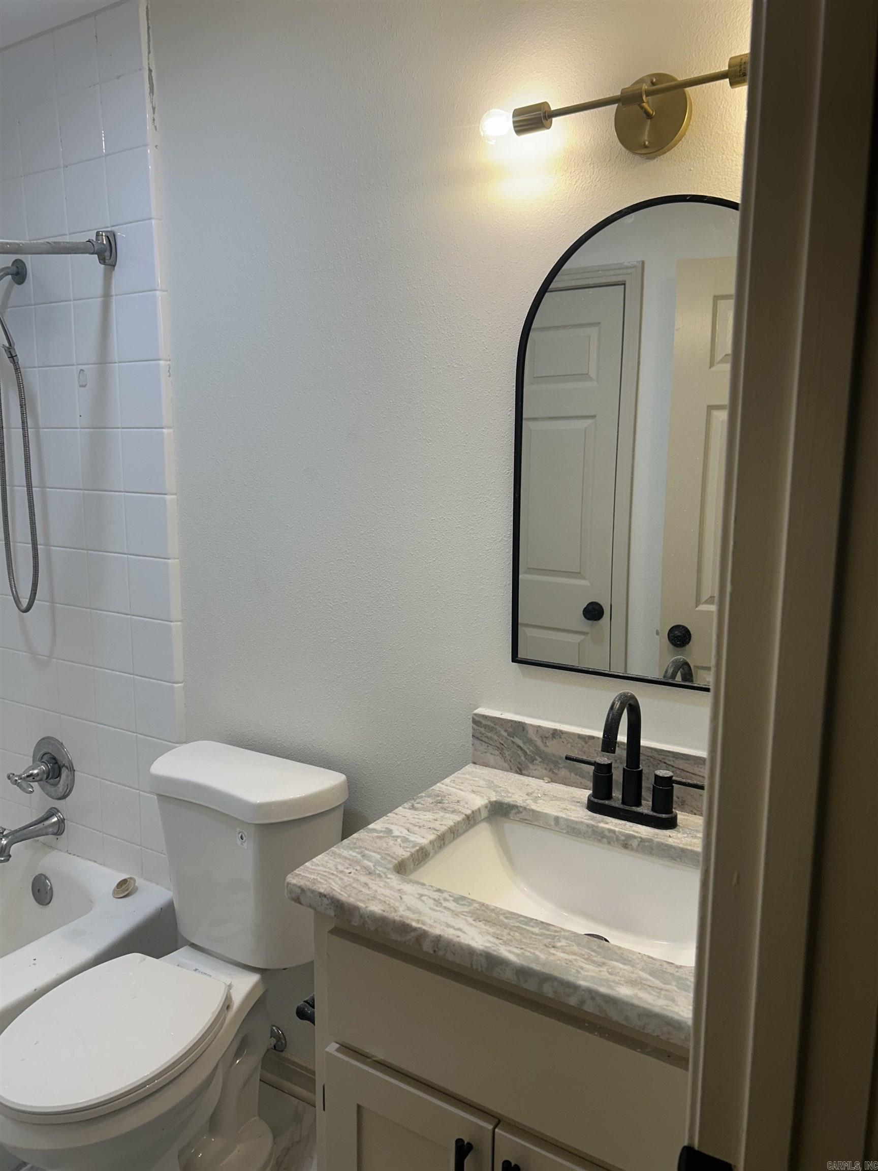 1620 Glenda Street Property Photo 11