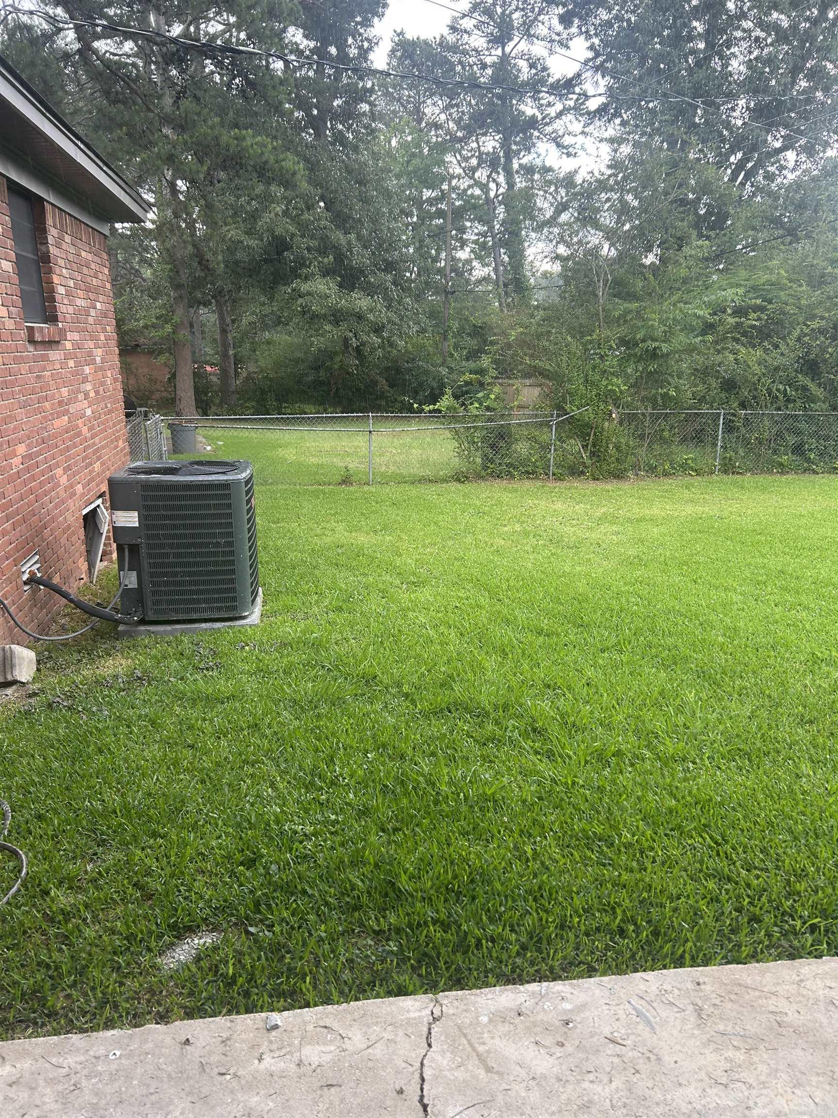 1620 Glenda Street Property Photo 19