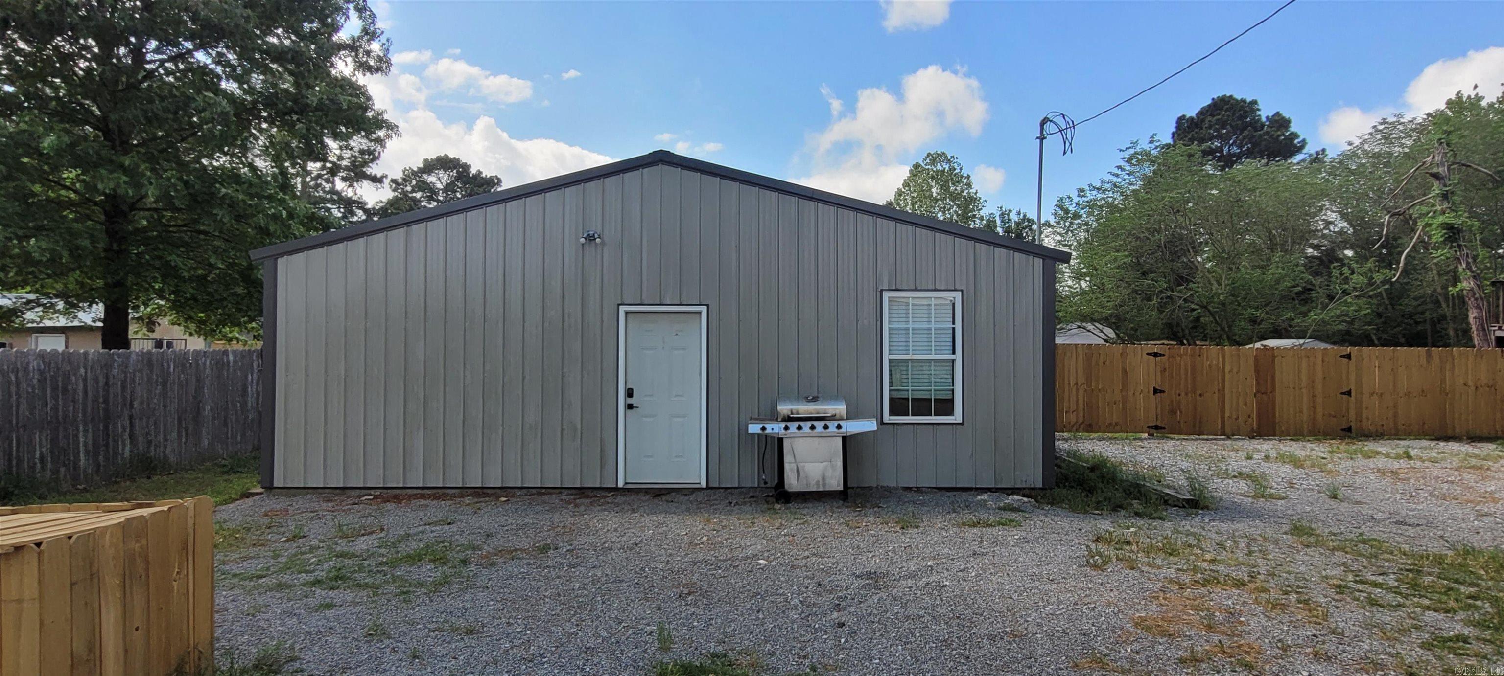 119 Beverly Street Property Photo 2