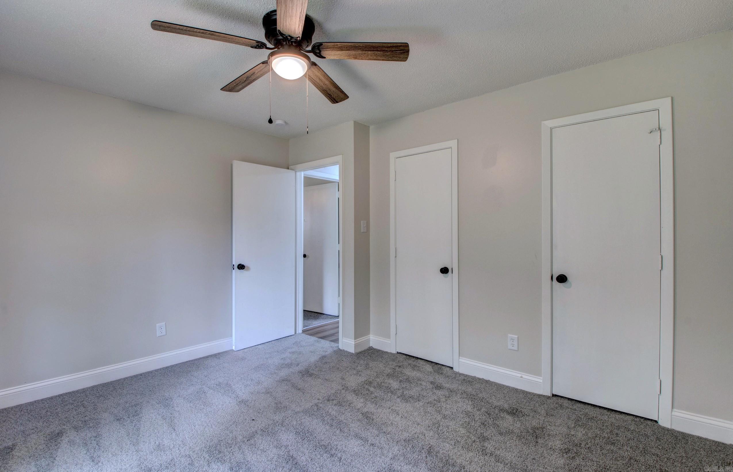19200 Oaklawn Cove Property Photo 35