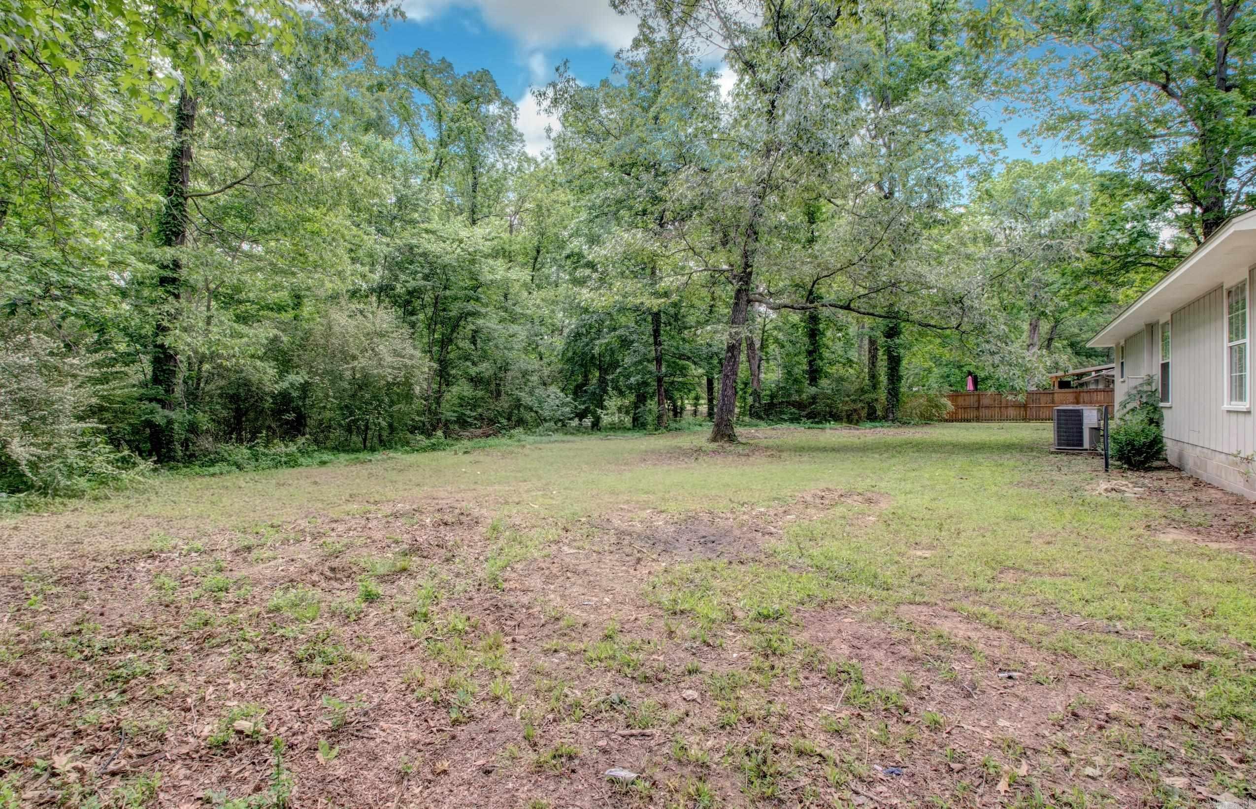 19200 Oaklawn Cove Property Photo 47