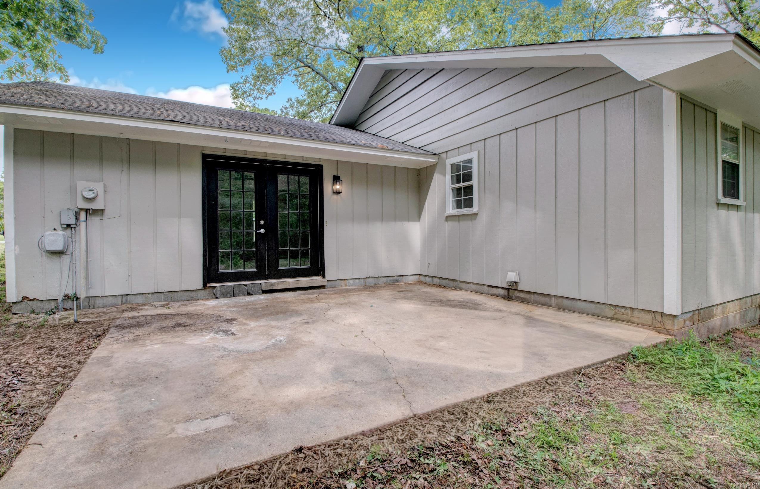 19200 Oaklawn Cove Property Photo 48