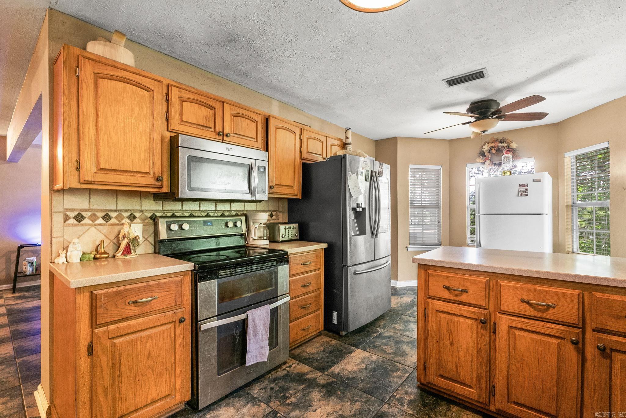 3075 Sassy Road Property Photo 20