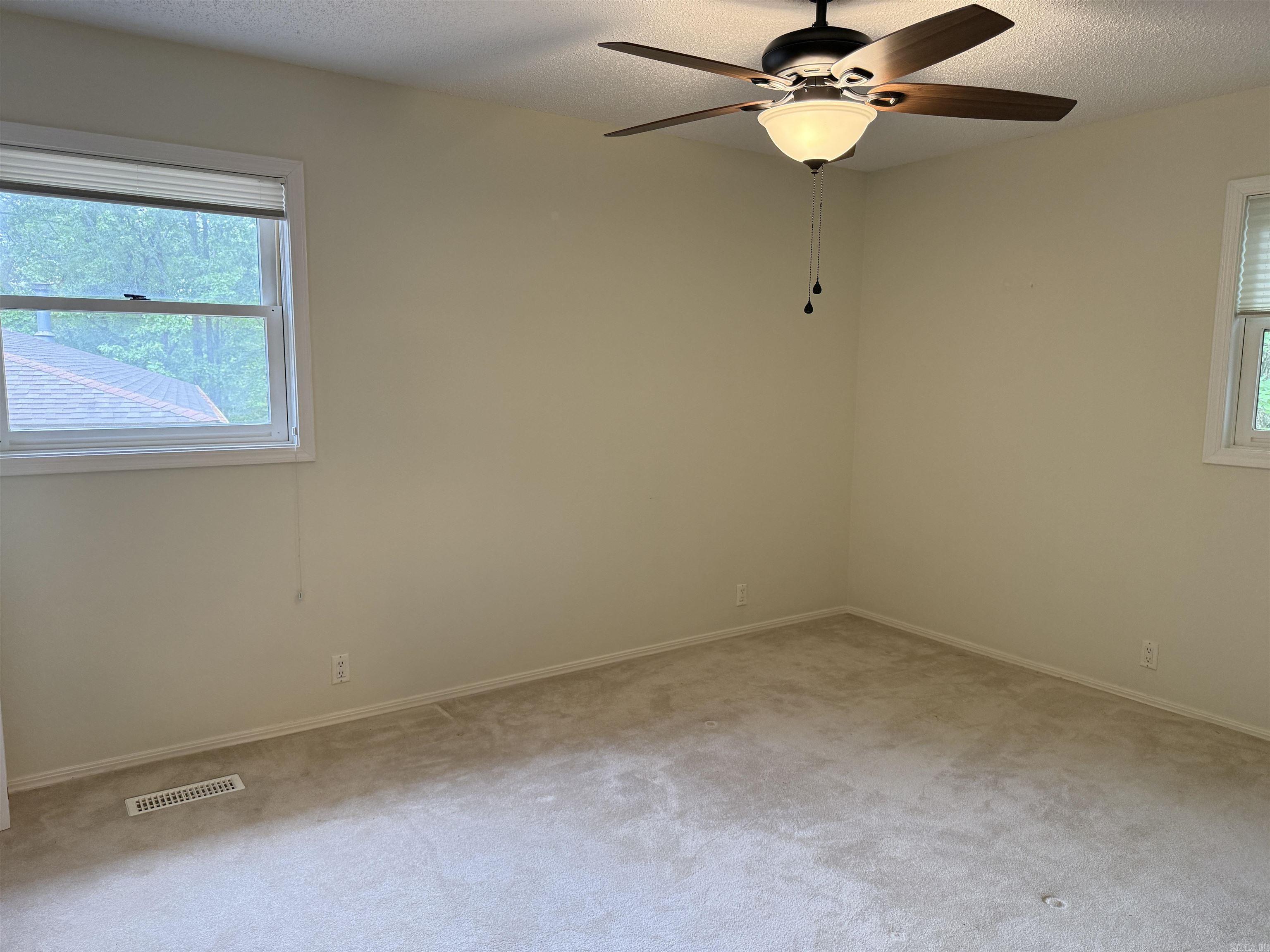 14 Aspe Lane Property Photo 11