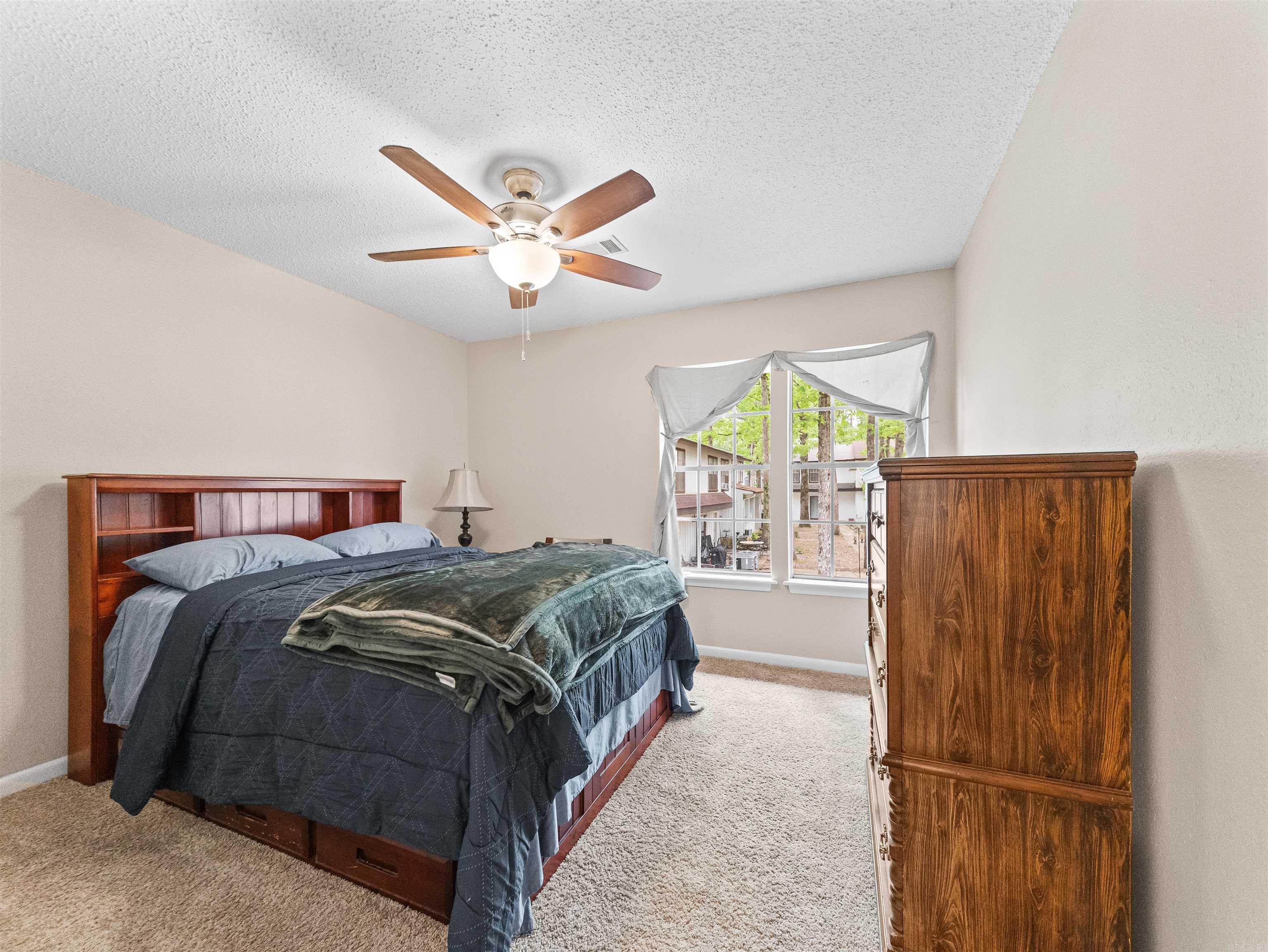 116 Emperado Property Photo 18