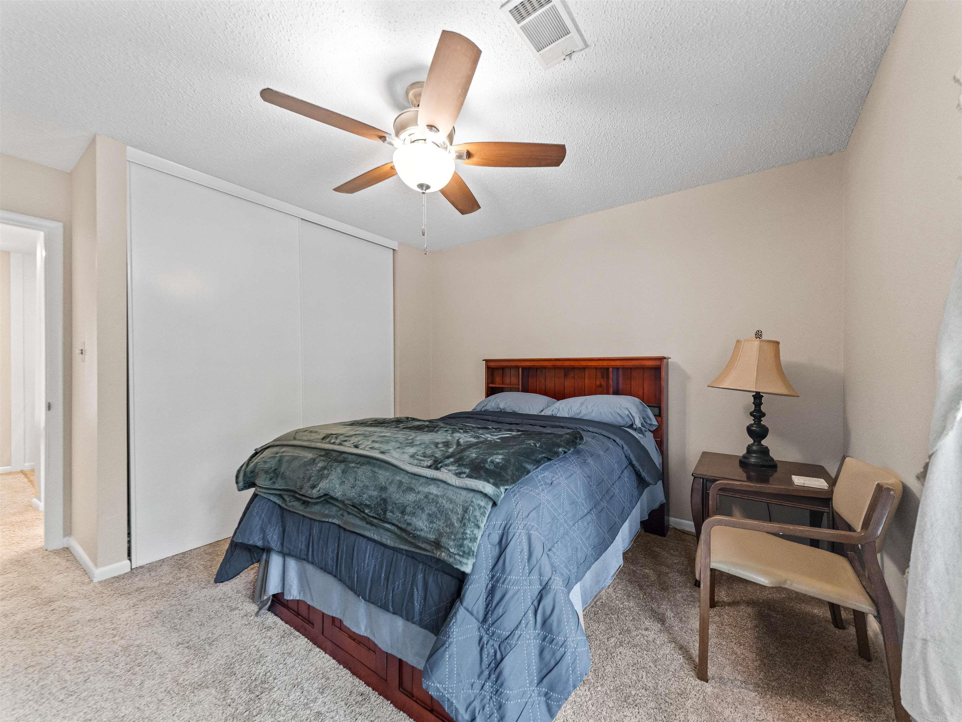 116 Emperado Property Photo 23