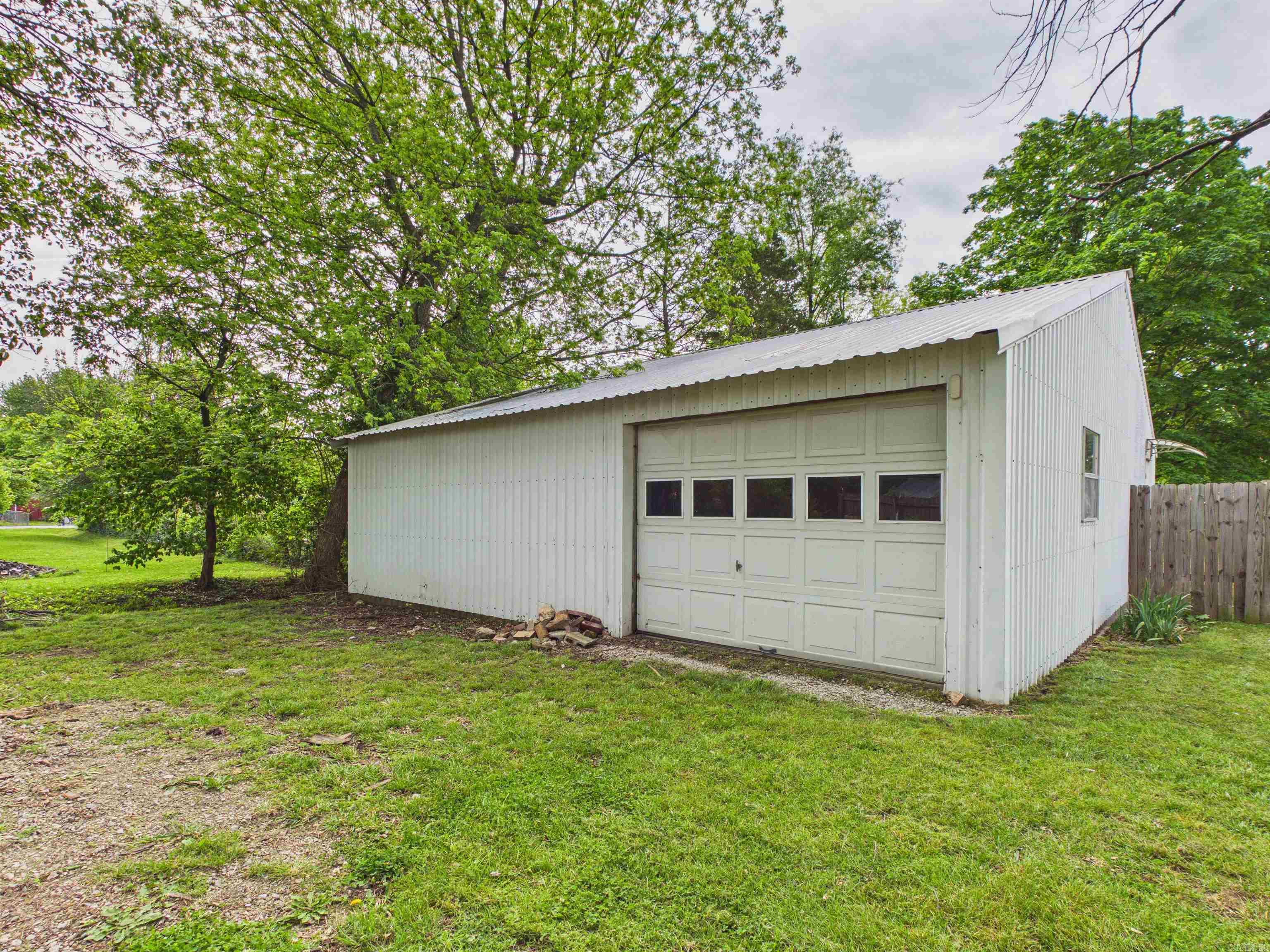 803 Springfield Street Property Photo 12