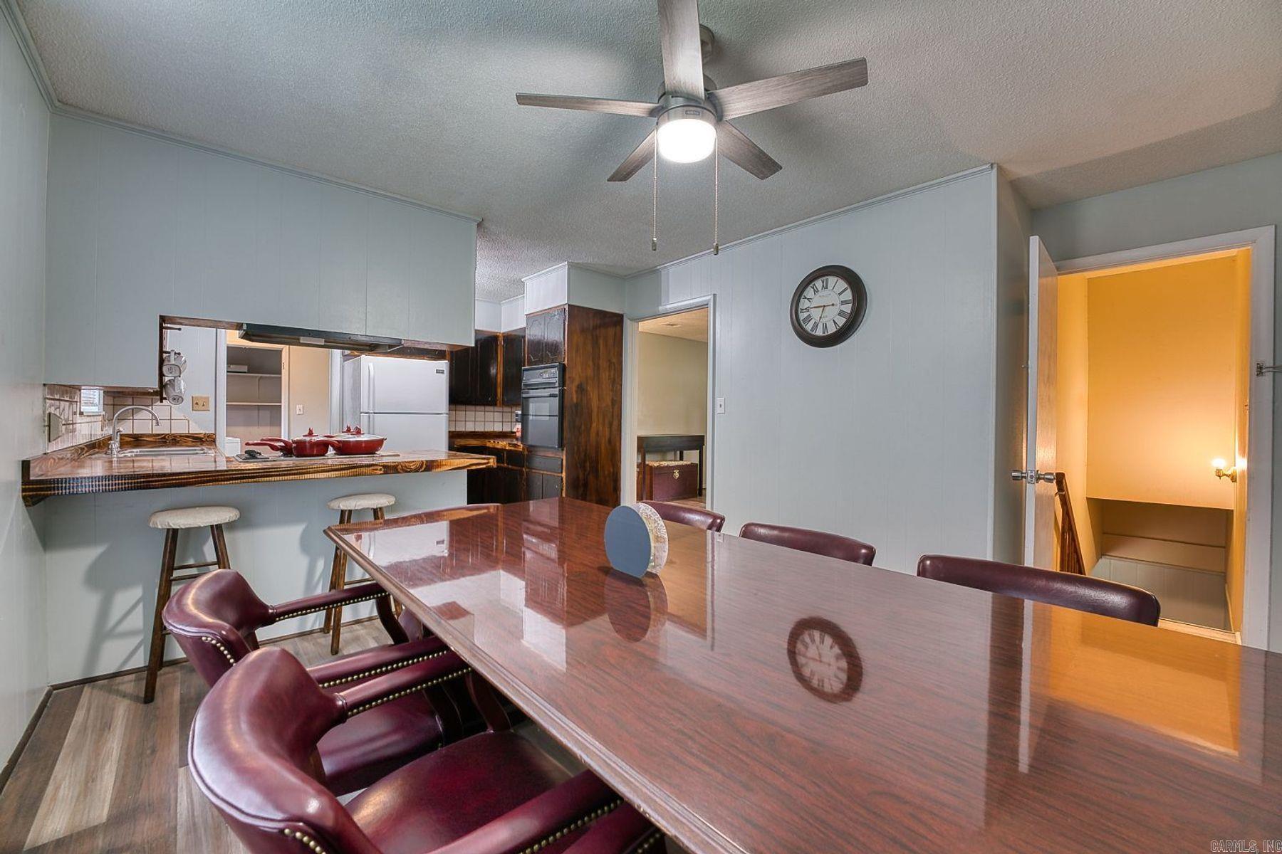 2702 Malvern Avenue Property Photo 7