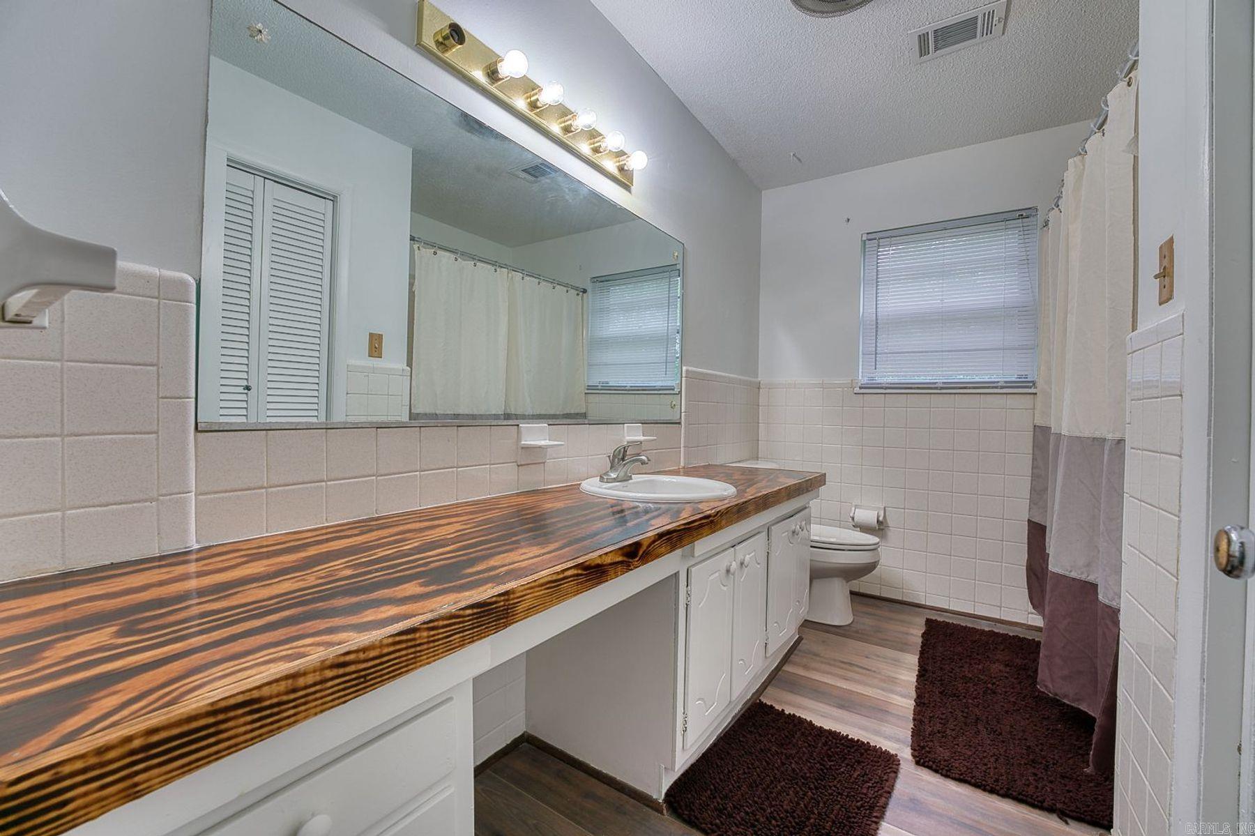 2702 Malvern Avenue Property Photo 19